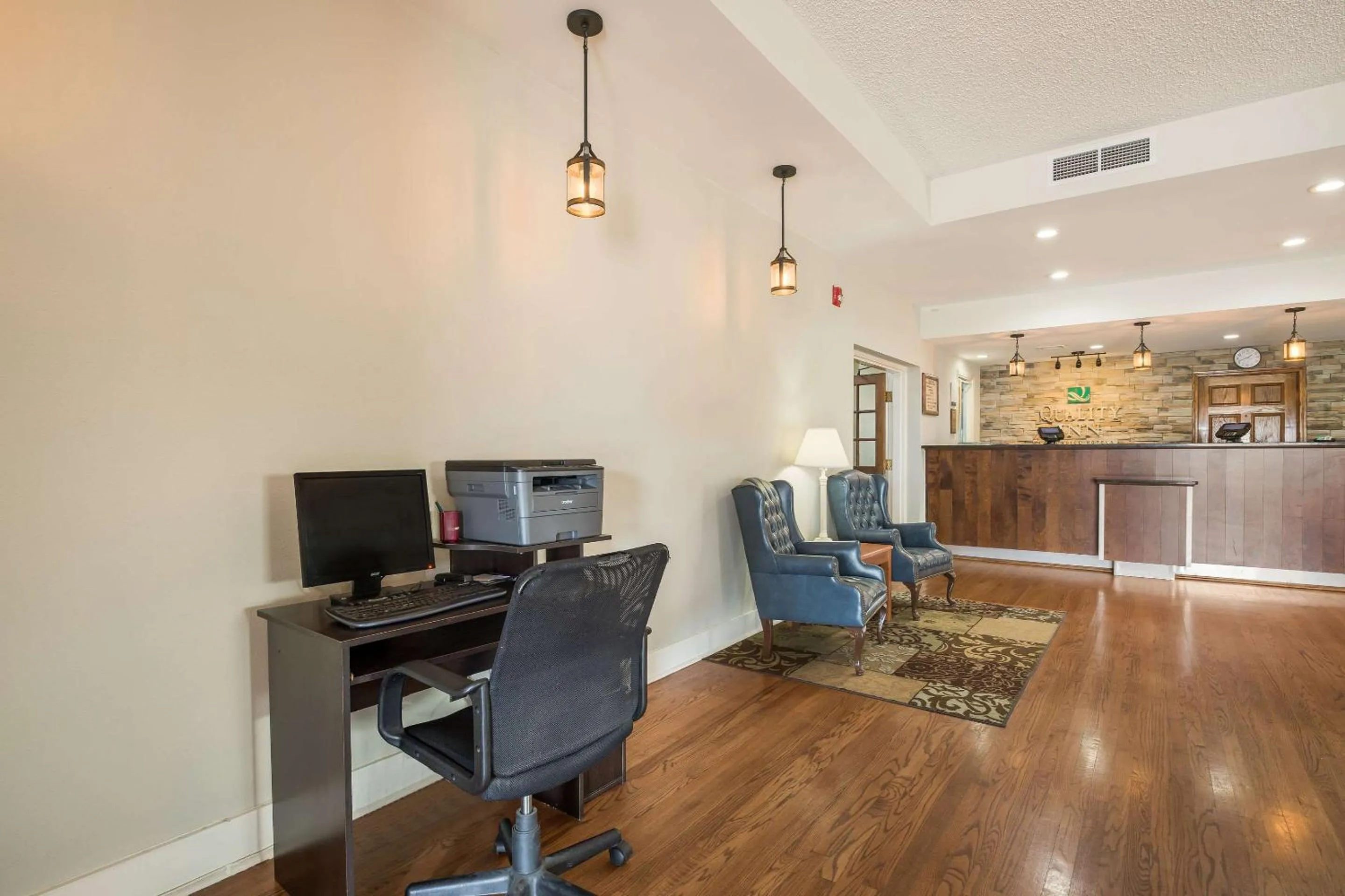 Business facilities in Quality Inn Tulsa Central