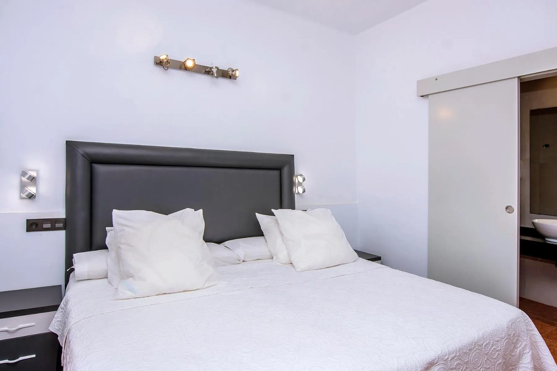 Bed in Family Agua Amarga