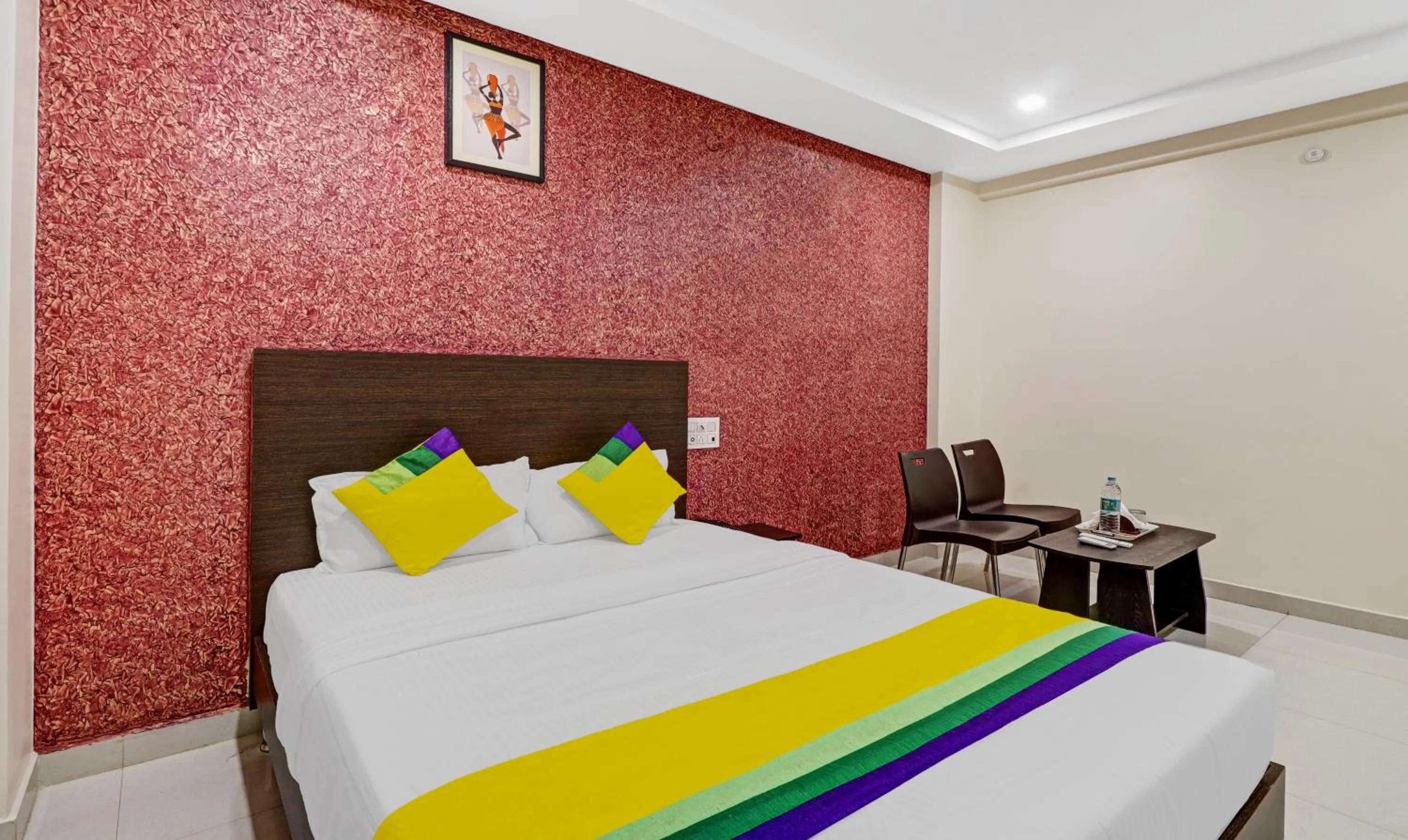 Bedroom in Itsy Hotels Harsha Comforts,600 Mts From Coffee Museum