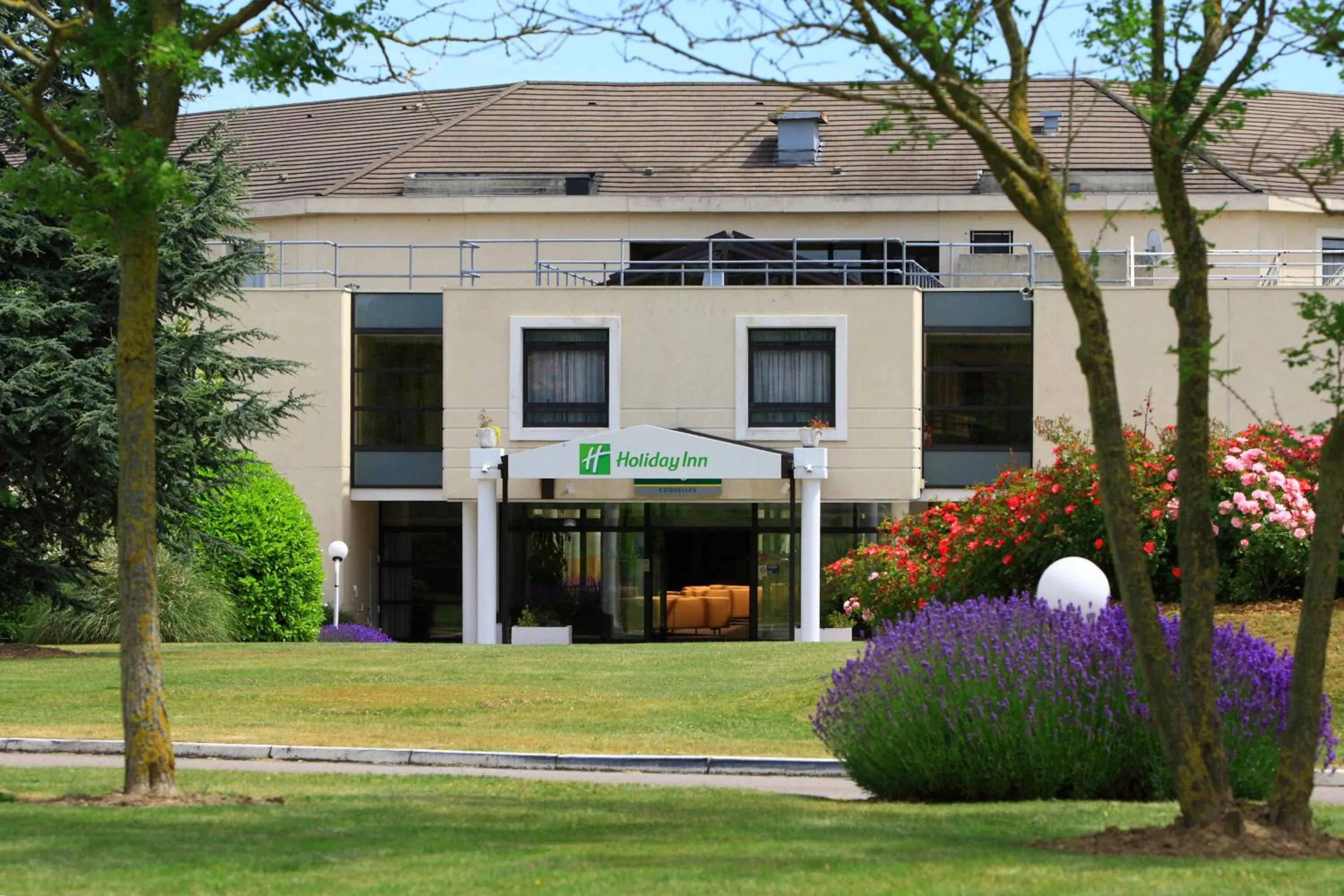Property building in Holiday Inn Calais Coquelles by IHG
