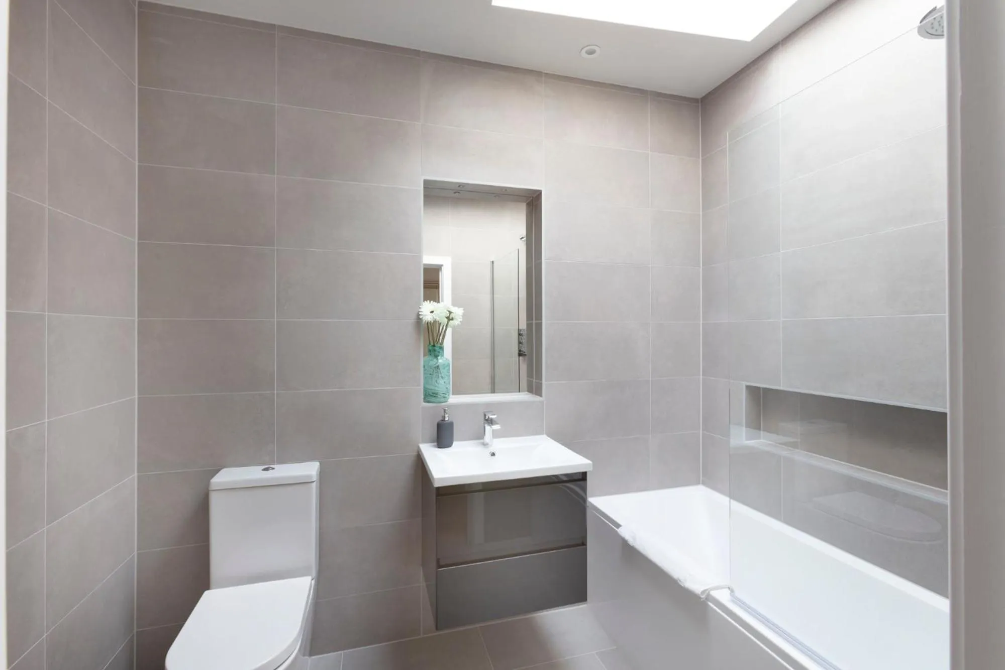 Hampden Apartments - The Richard