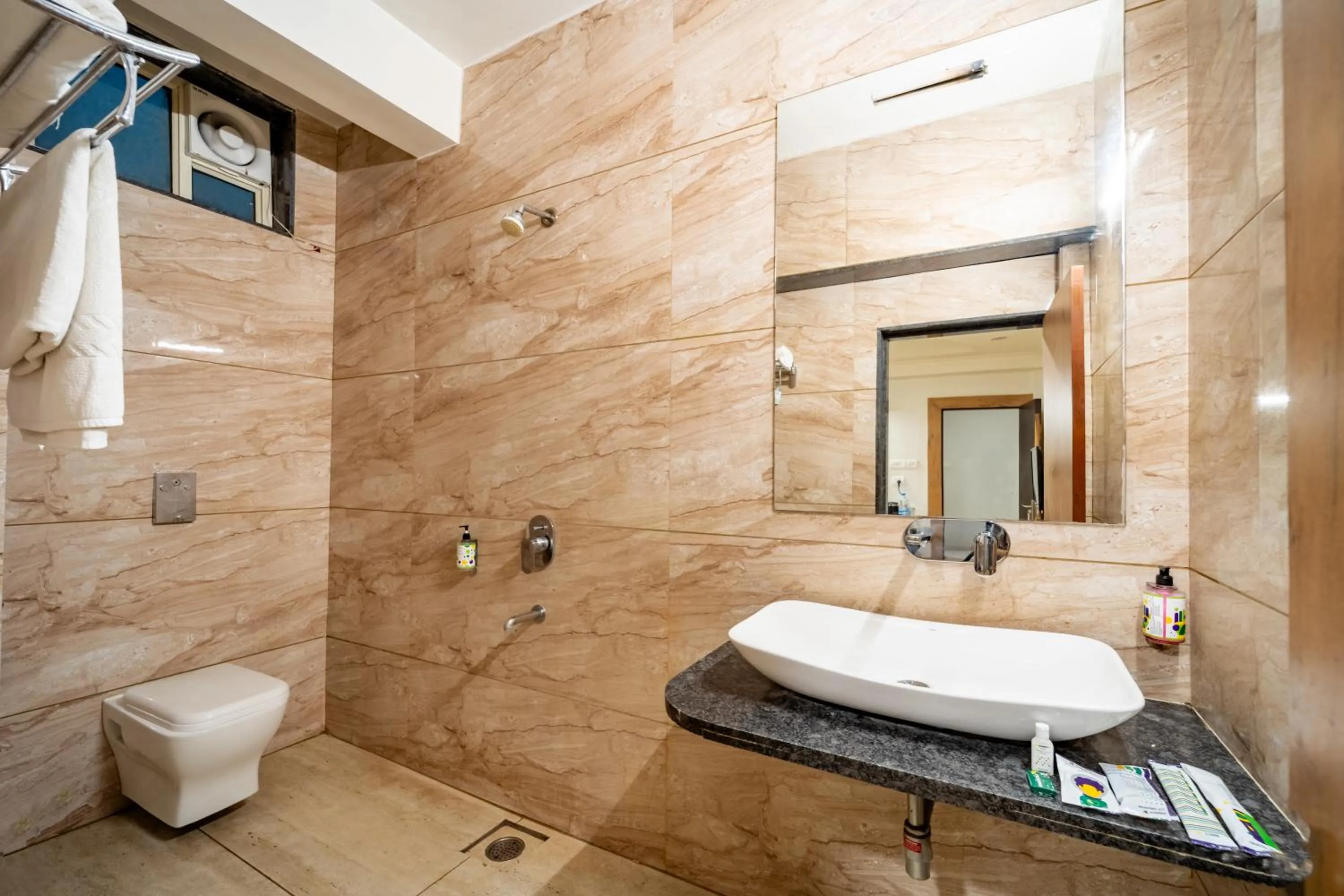 Bathroom in Treebo Kamal Regency