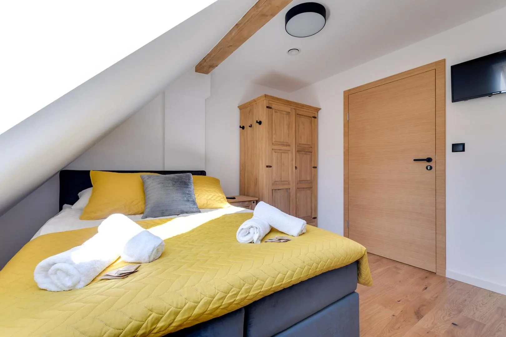 Bed in Biała Owieczka B&B Szczyrk