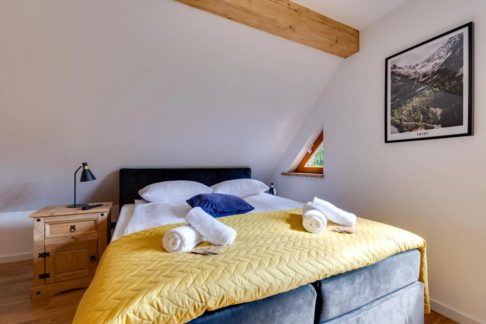 Bed in Biała Owieczka B&B Szczyrk