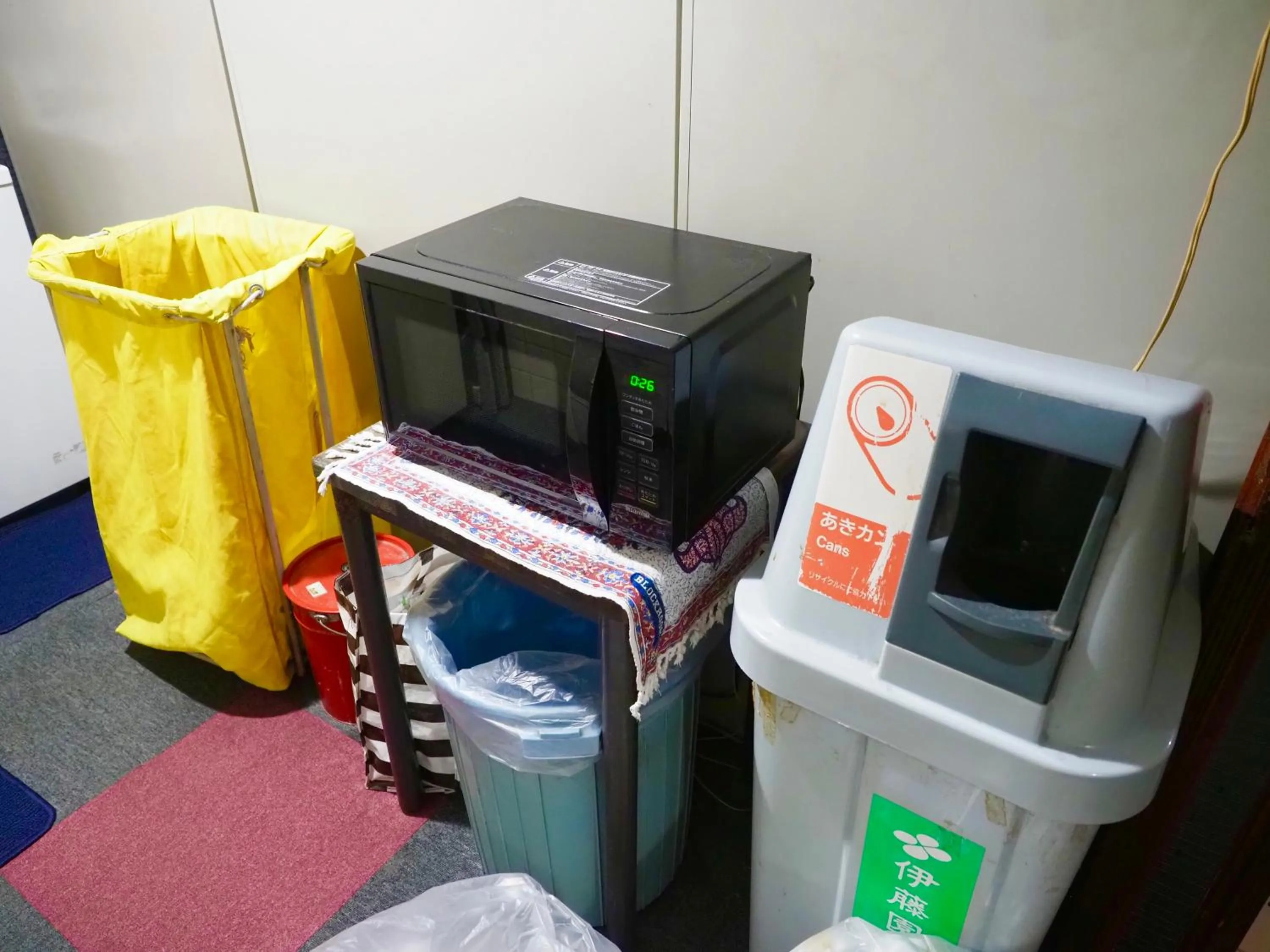 Capsule Hotel Block Room