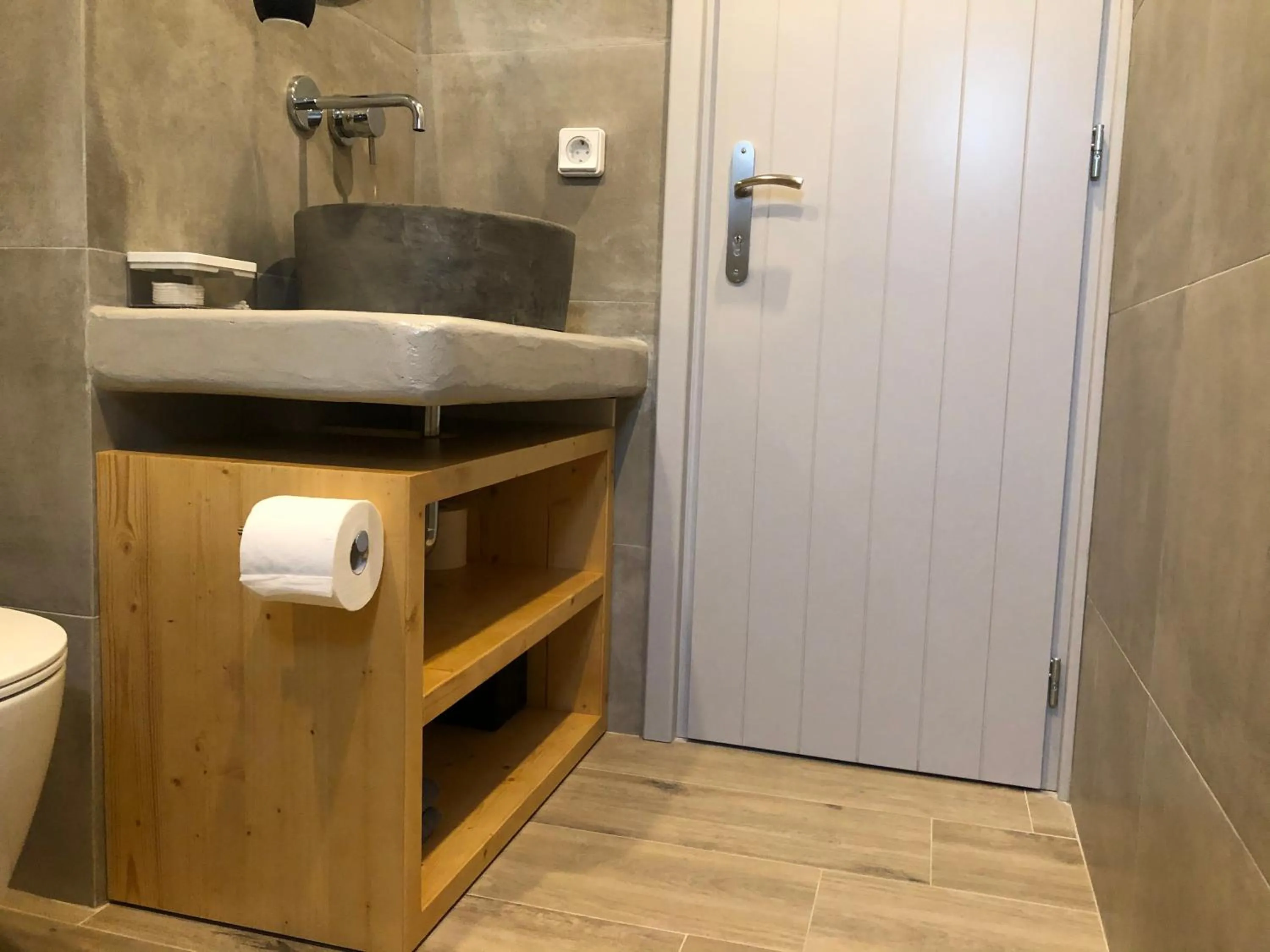 Bathroom in Dragonfly Villas