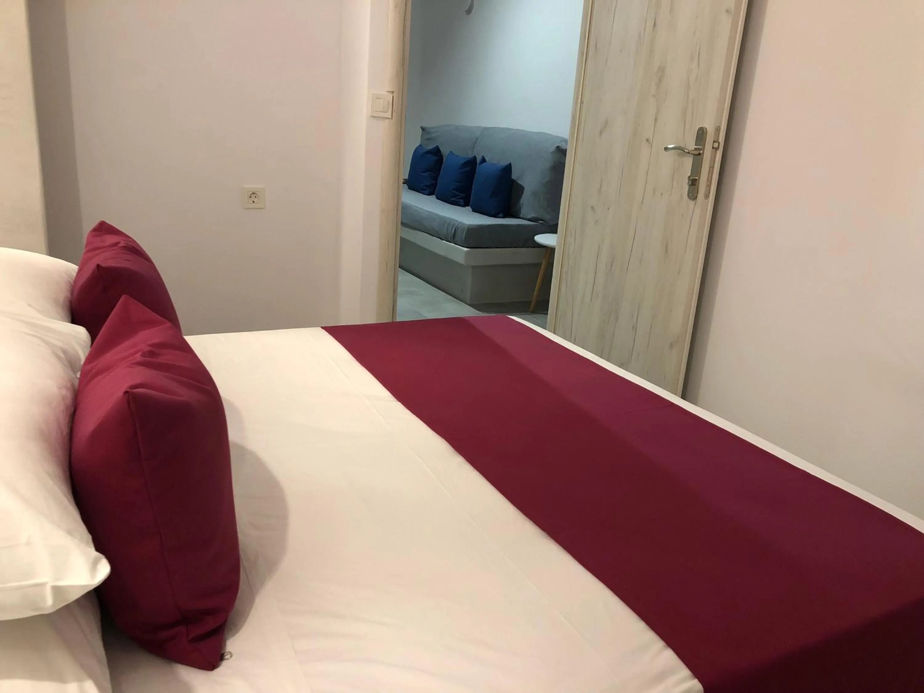 Bed in Dragonfly Villas