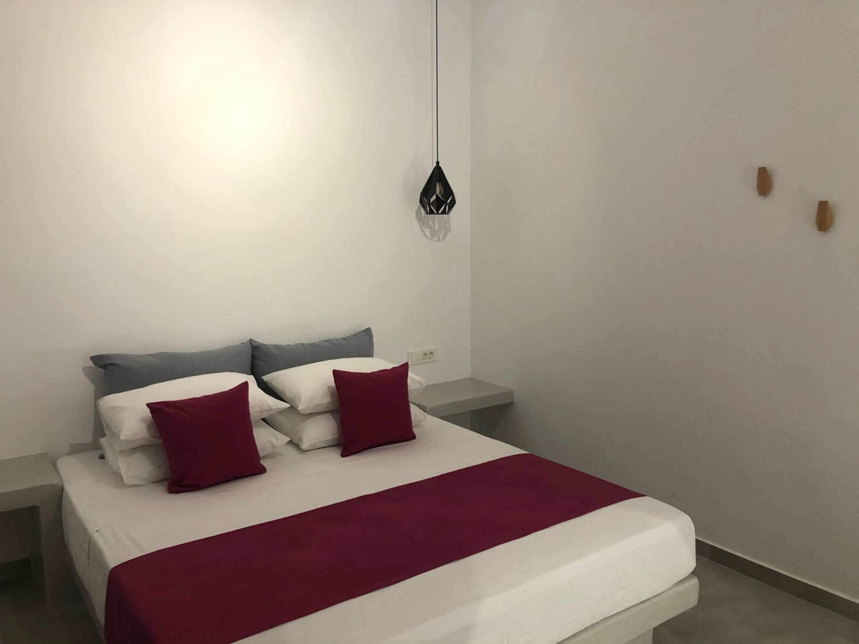 Bed in Dragonfly Villas