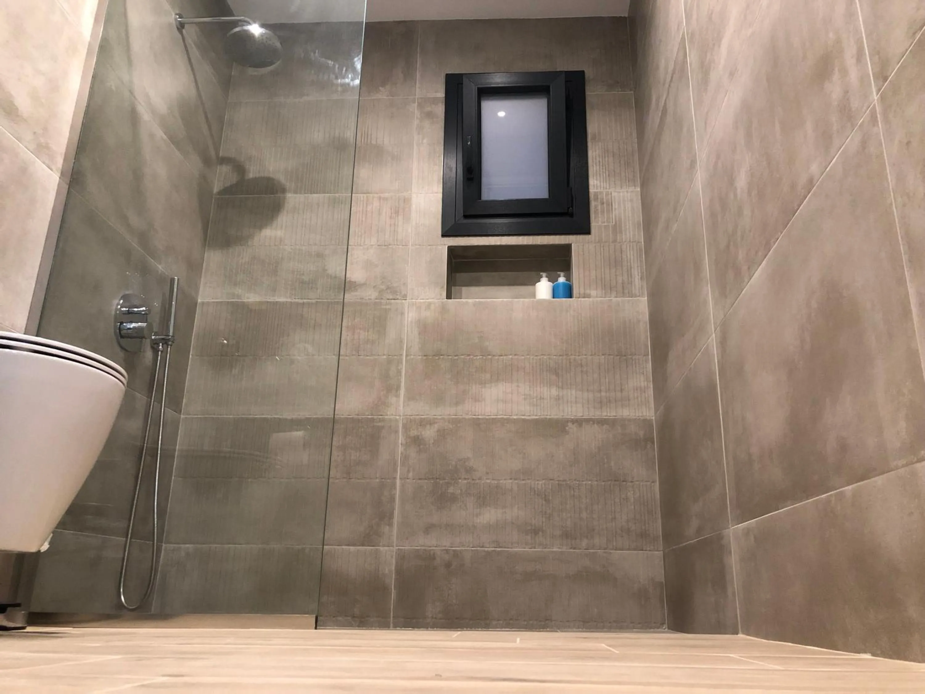 Shower in Dragonfly Villas