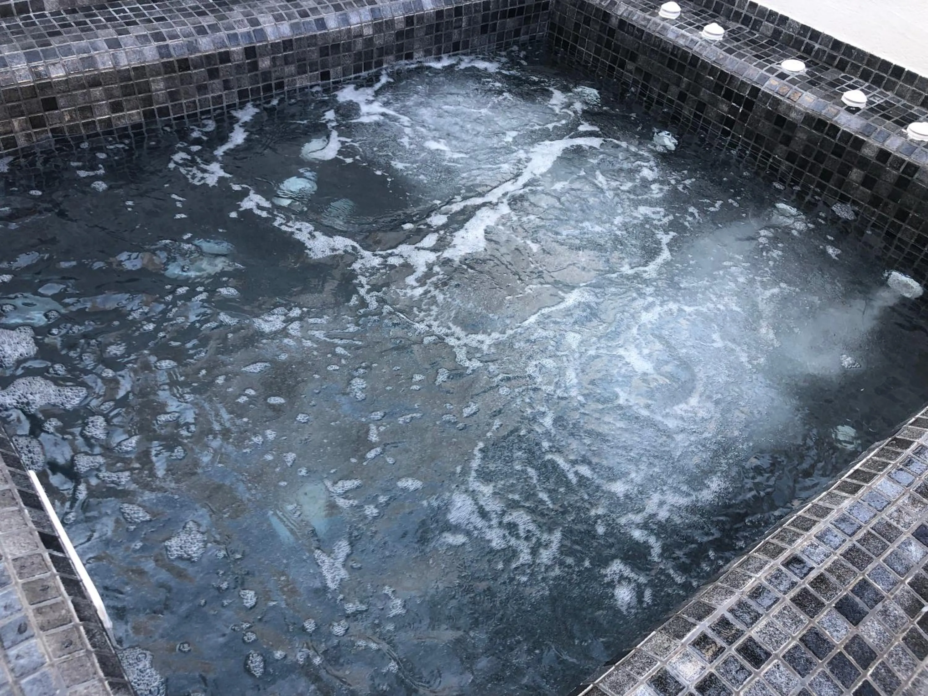 Hot Tub in Dragonfly Villas