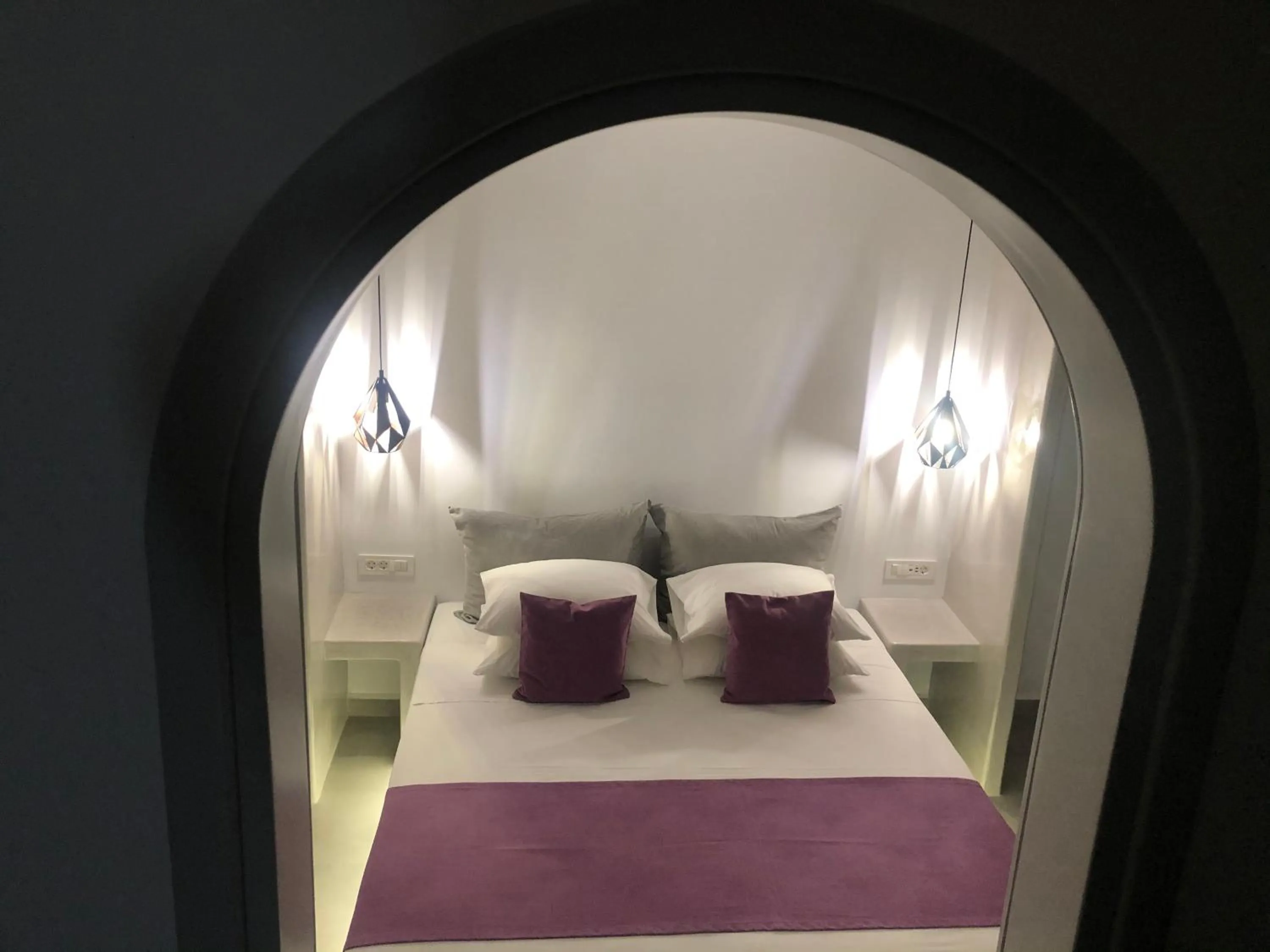 Bed in Dragonfly Villas