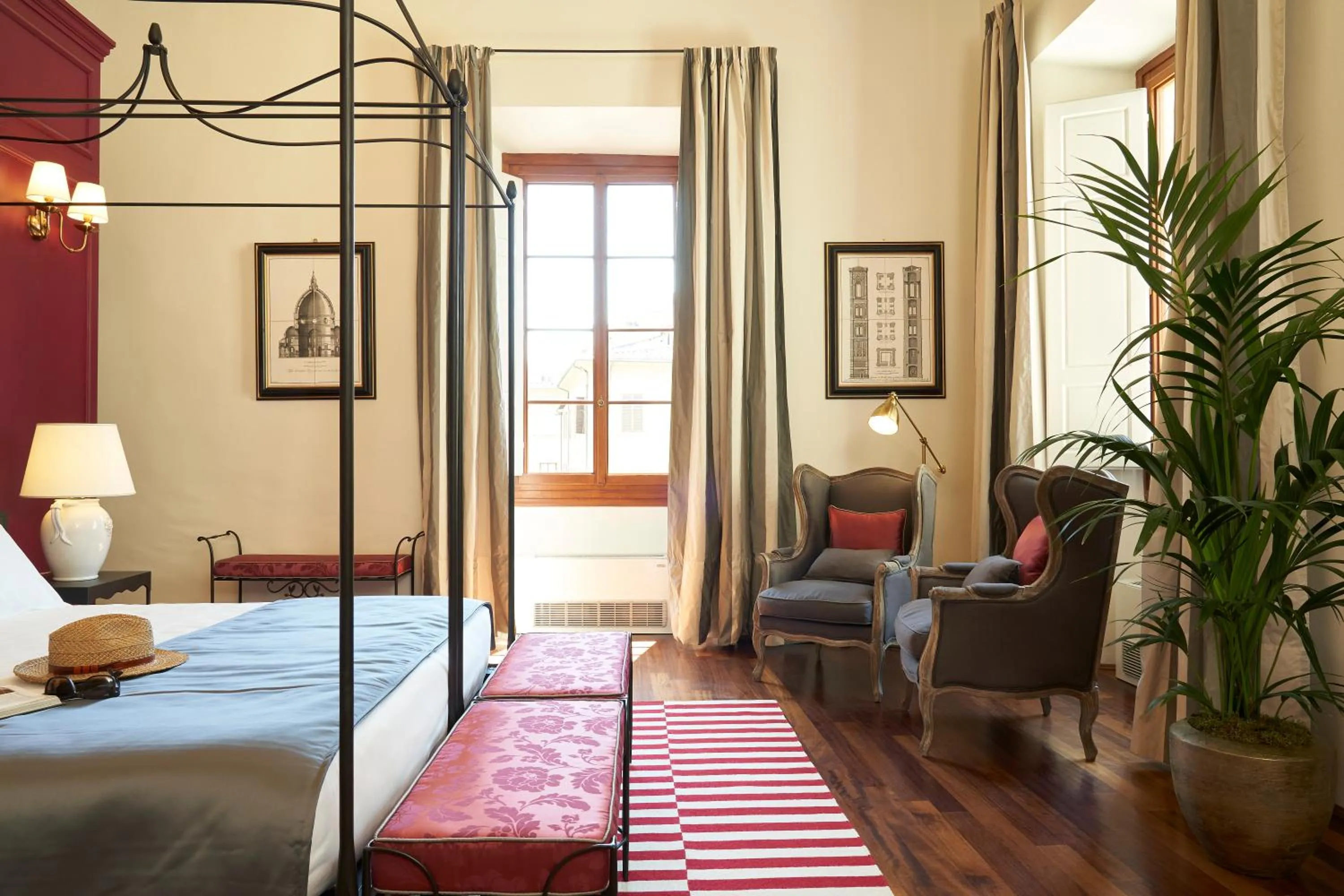 Living room, Bed in Peruzzi Urban Residences