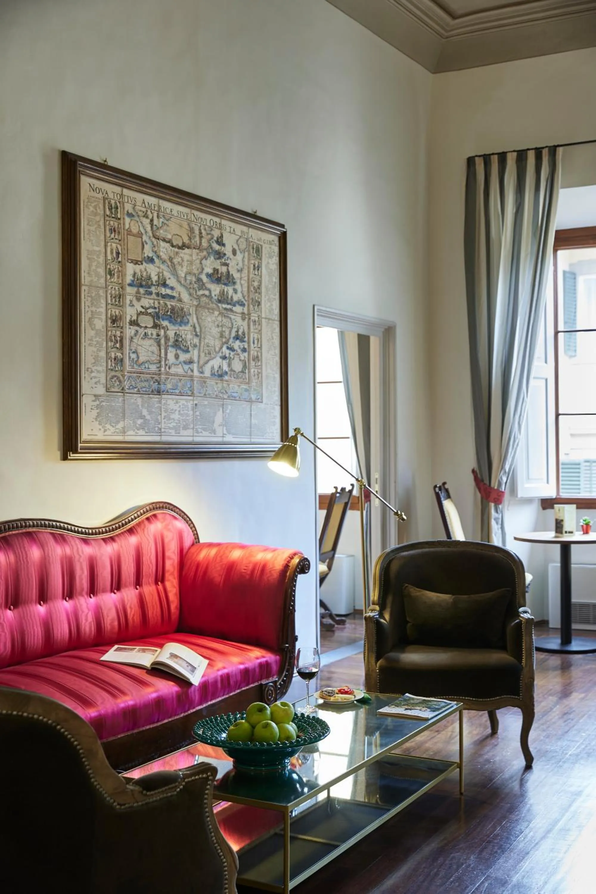 Lounge or bar in Peruzzi Urban Residences