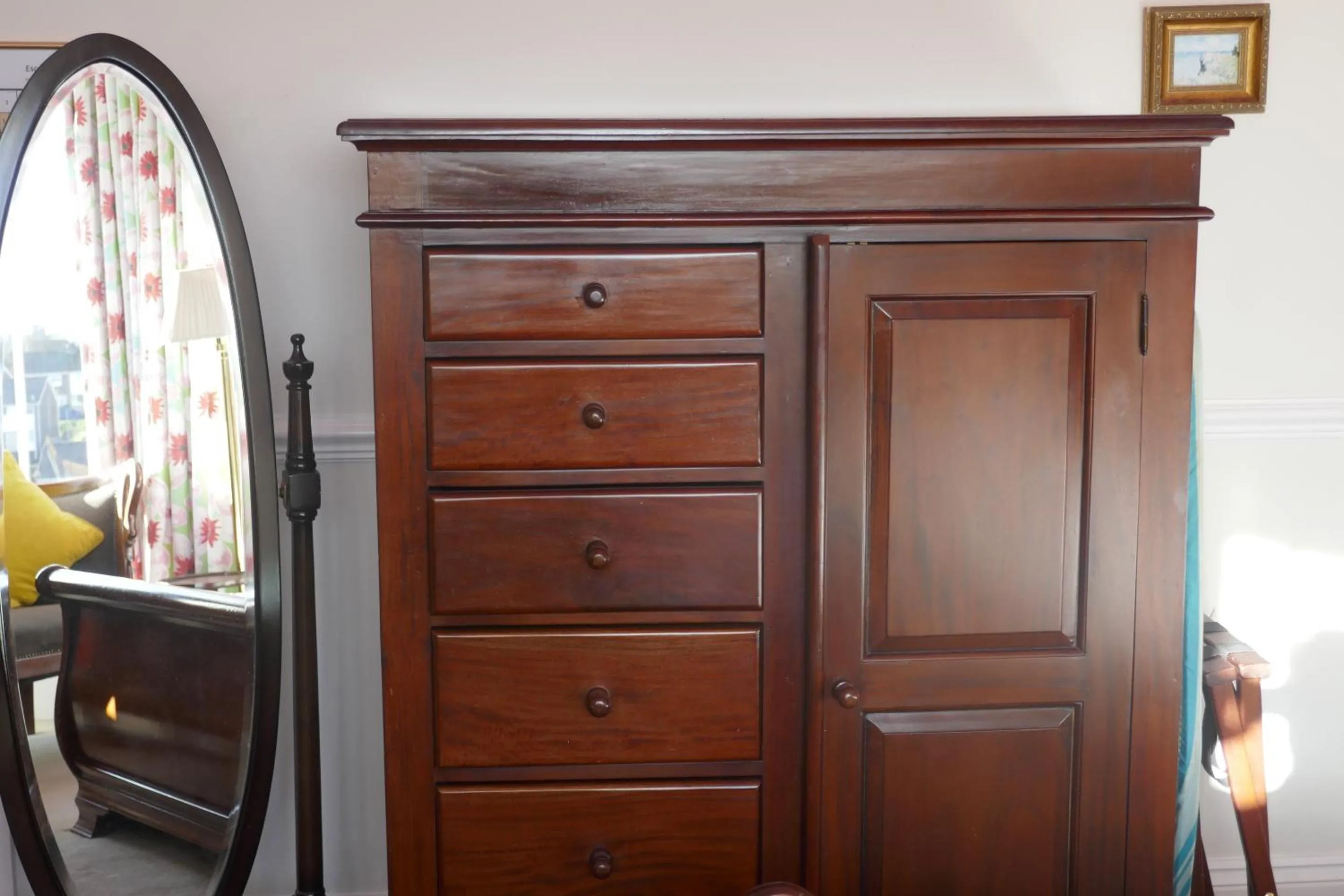 Bedroom in Kerrington House