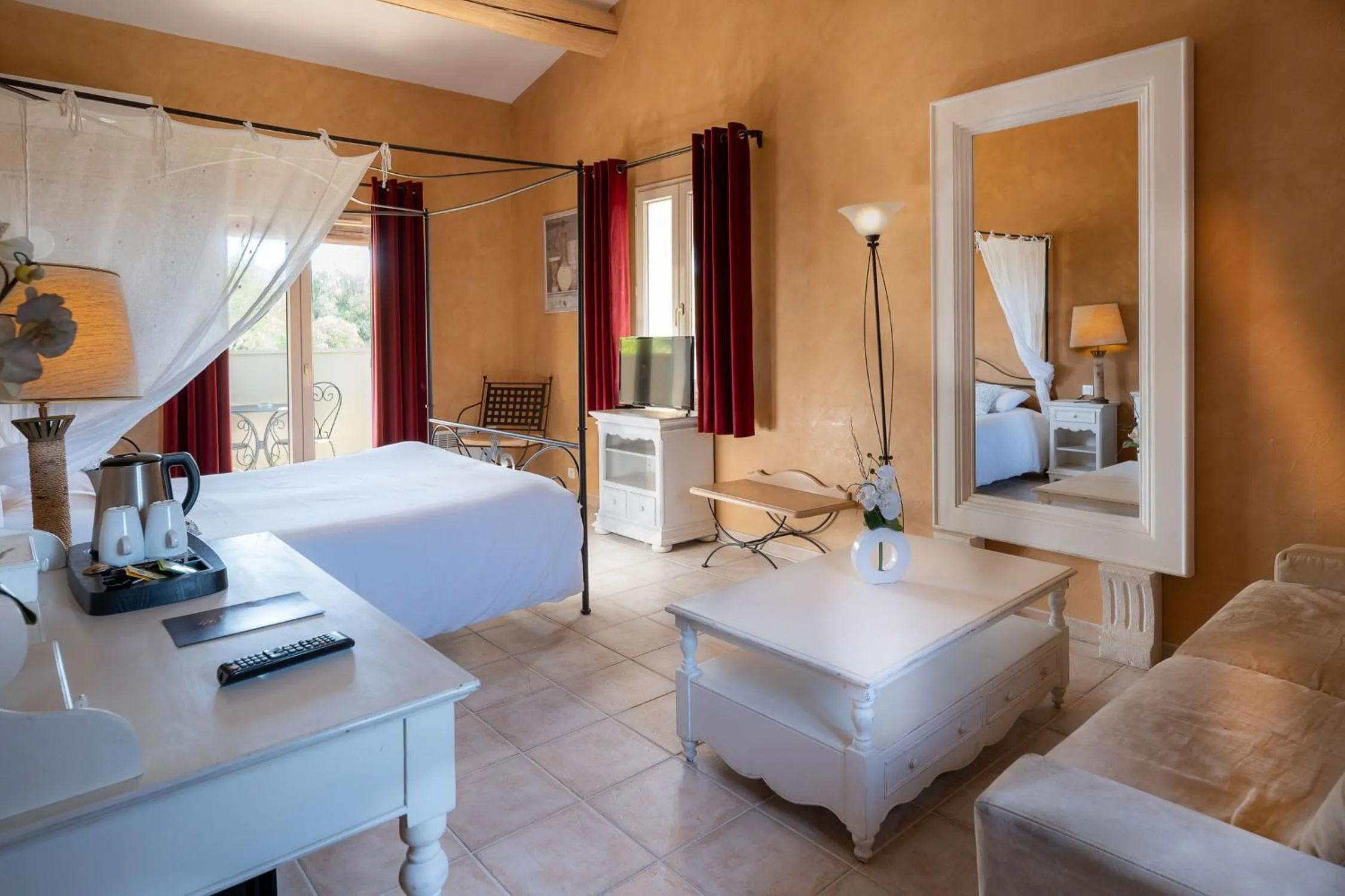 Bedroom, Bed in Mas De La Senancole & Spa