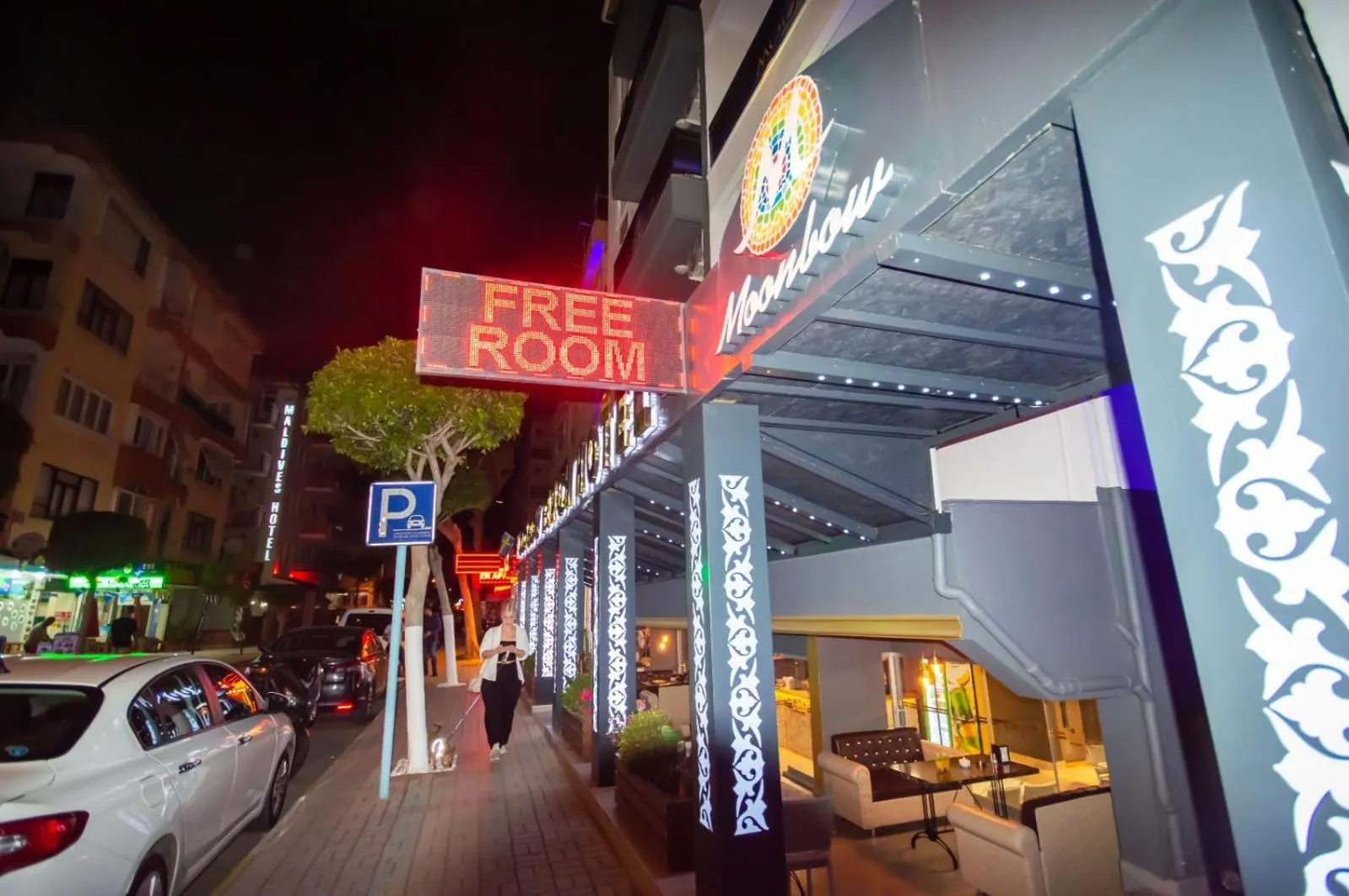 Property building in MOONBOW BEACH HOTEL