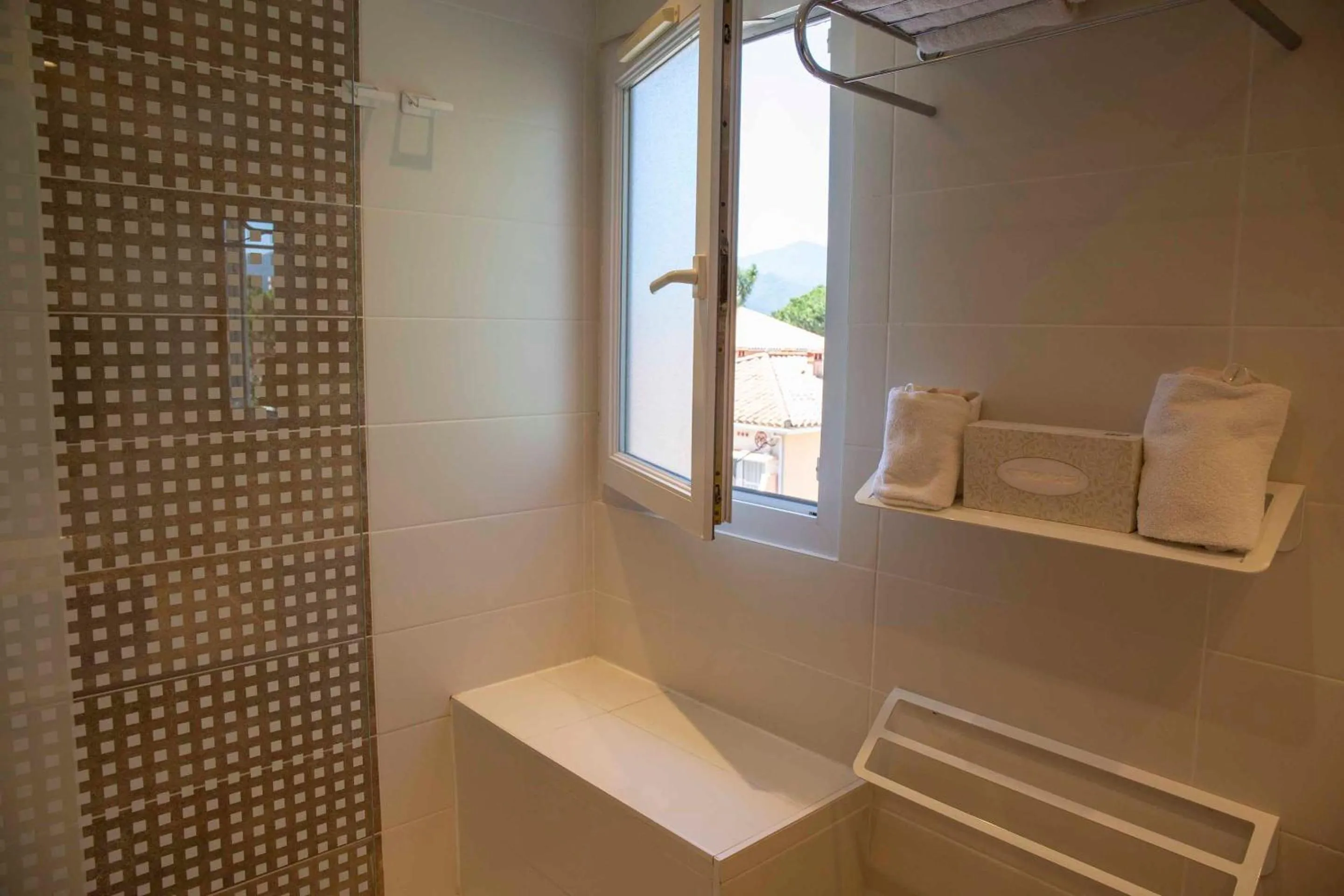 Bathroom in Grand Hôtel Du Lido