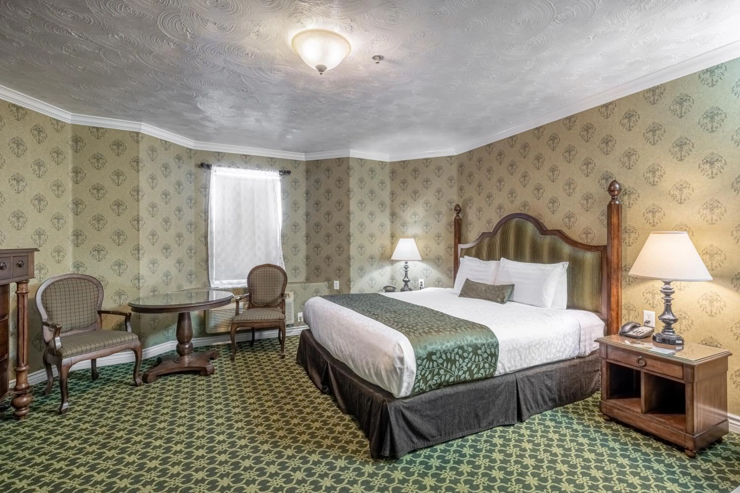 Bed in Canyons Boutique Hotel - A Canyons Collection Property