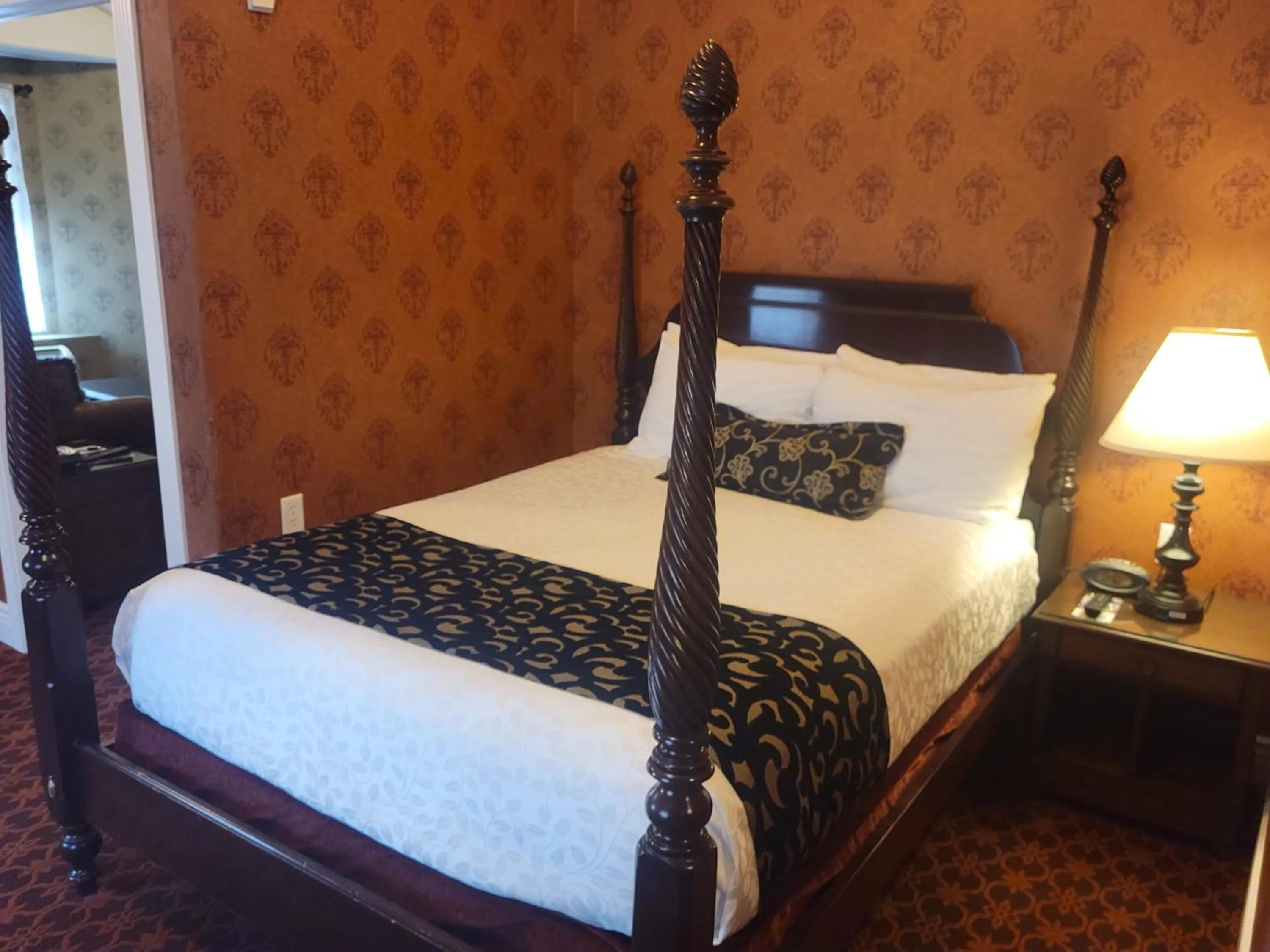 Bed in Canyons Boutique Hotel - A Canyons Collection Property