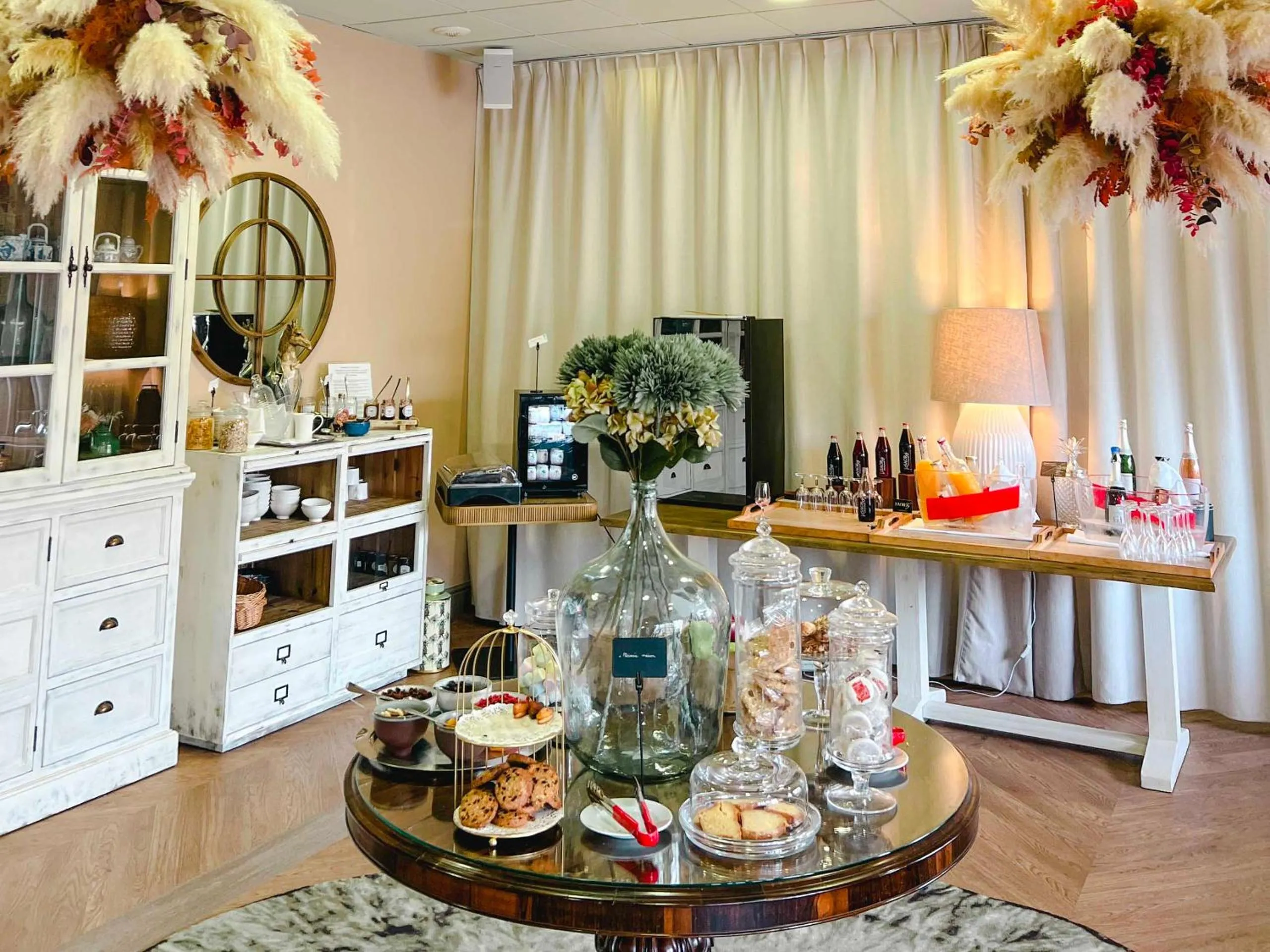 Breakfast in Relais et Châteaux Thalasso & Spa Ile de la Lagune