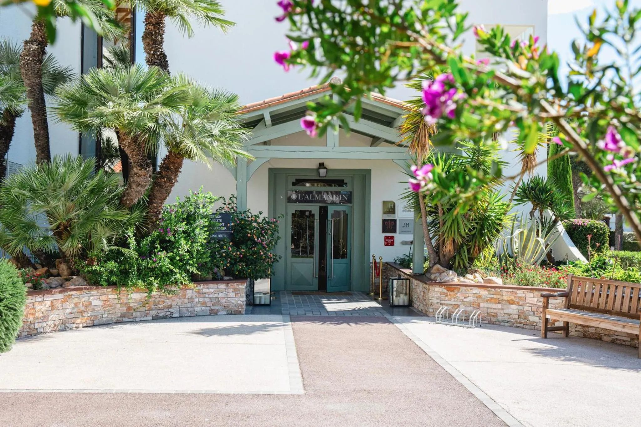 Property building in Relais et Châteaux Thalasso & Spa Ile de la Lagune