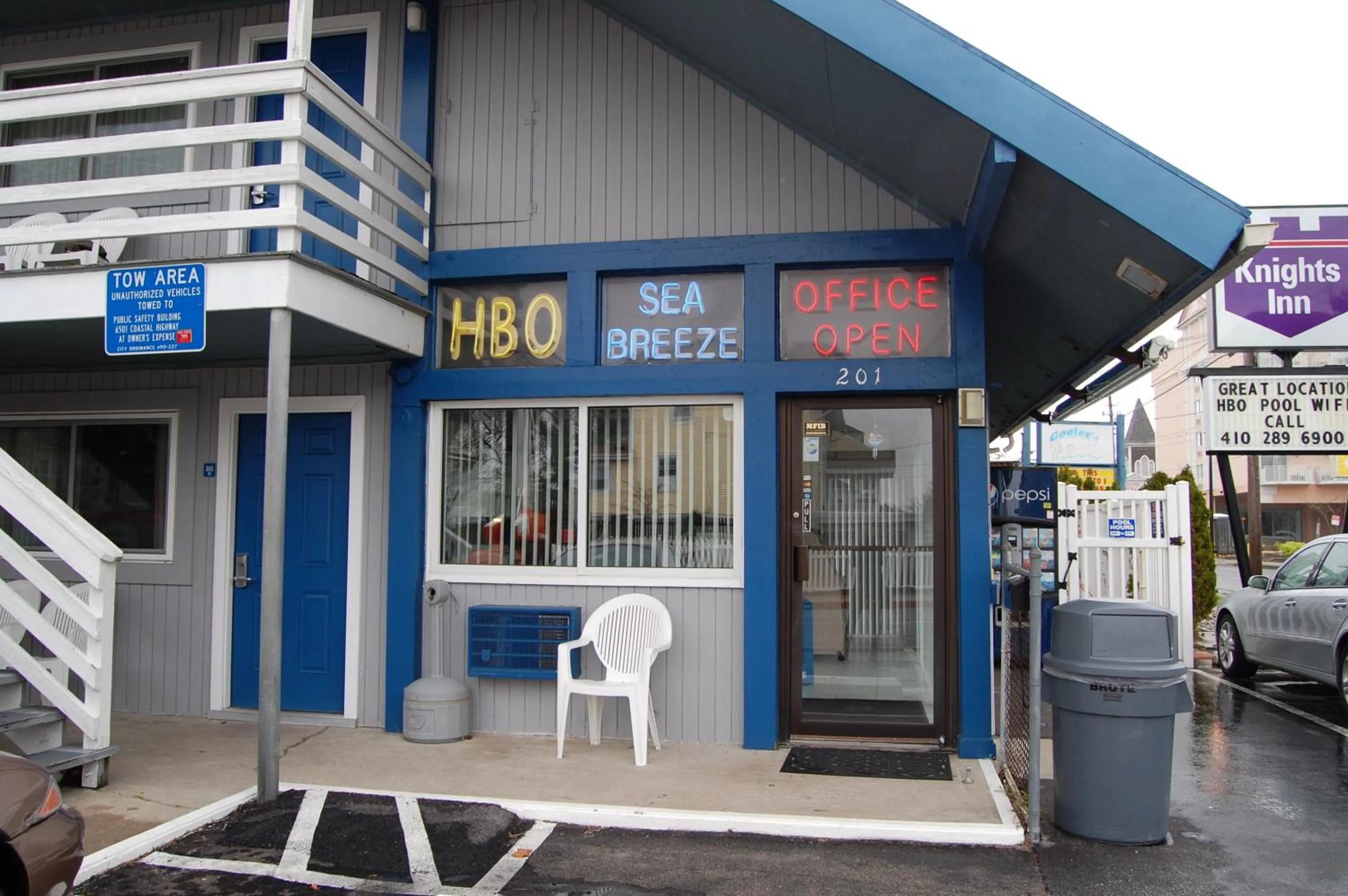 Facade/entrance in Sea Breeze Ocean City