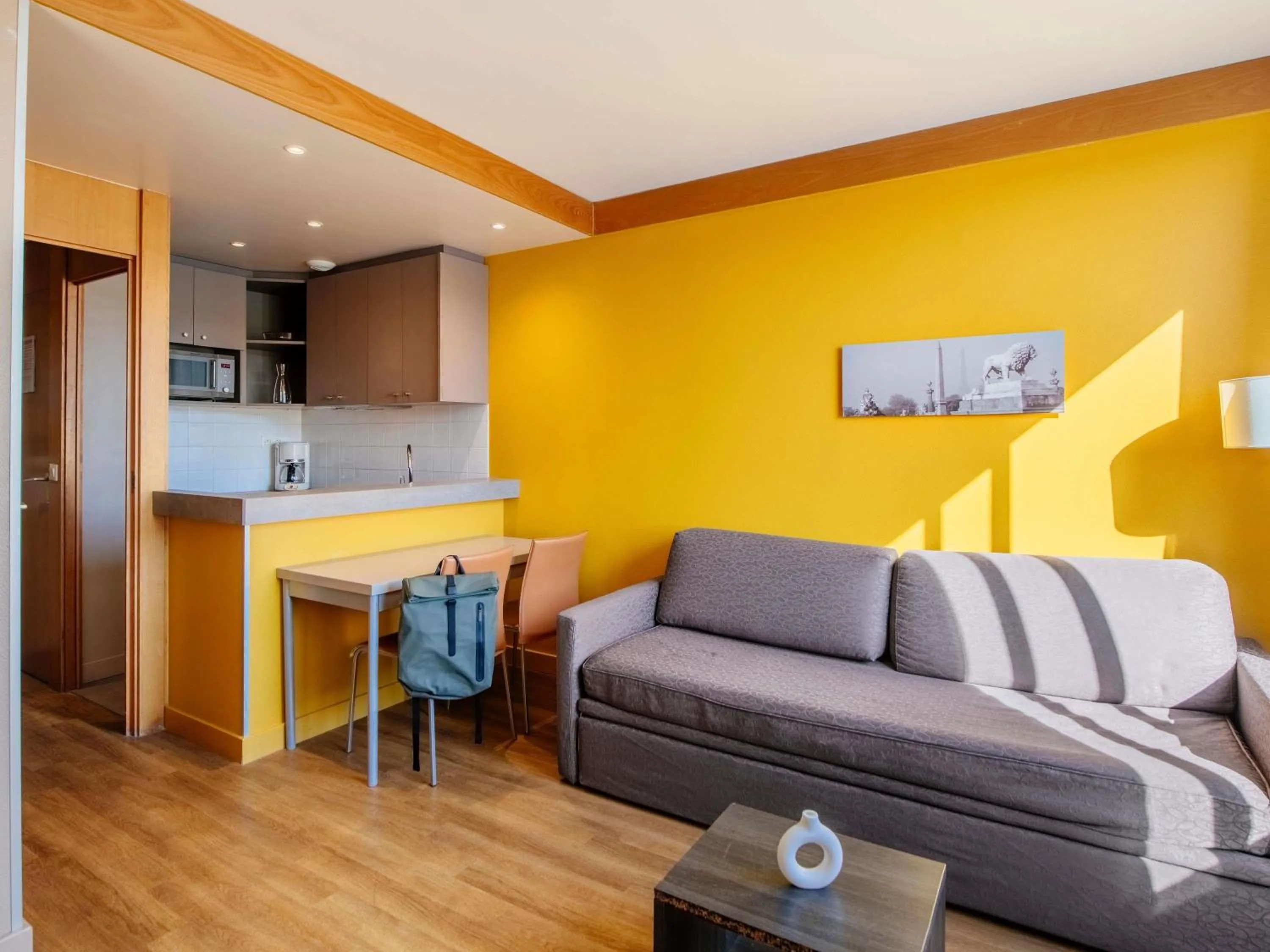 Bedroom in Aparthotel Adagio Paris XV