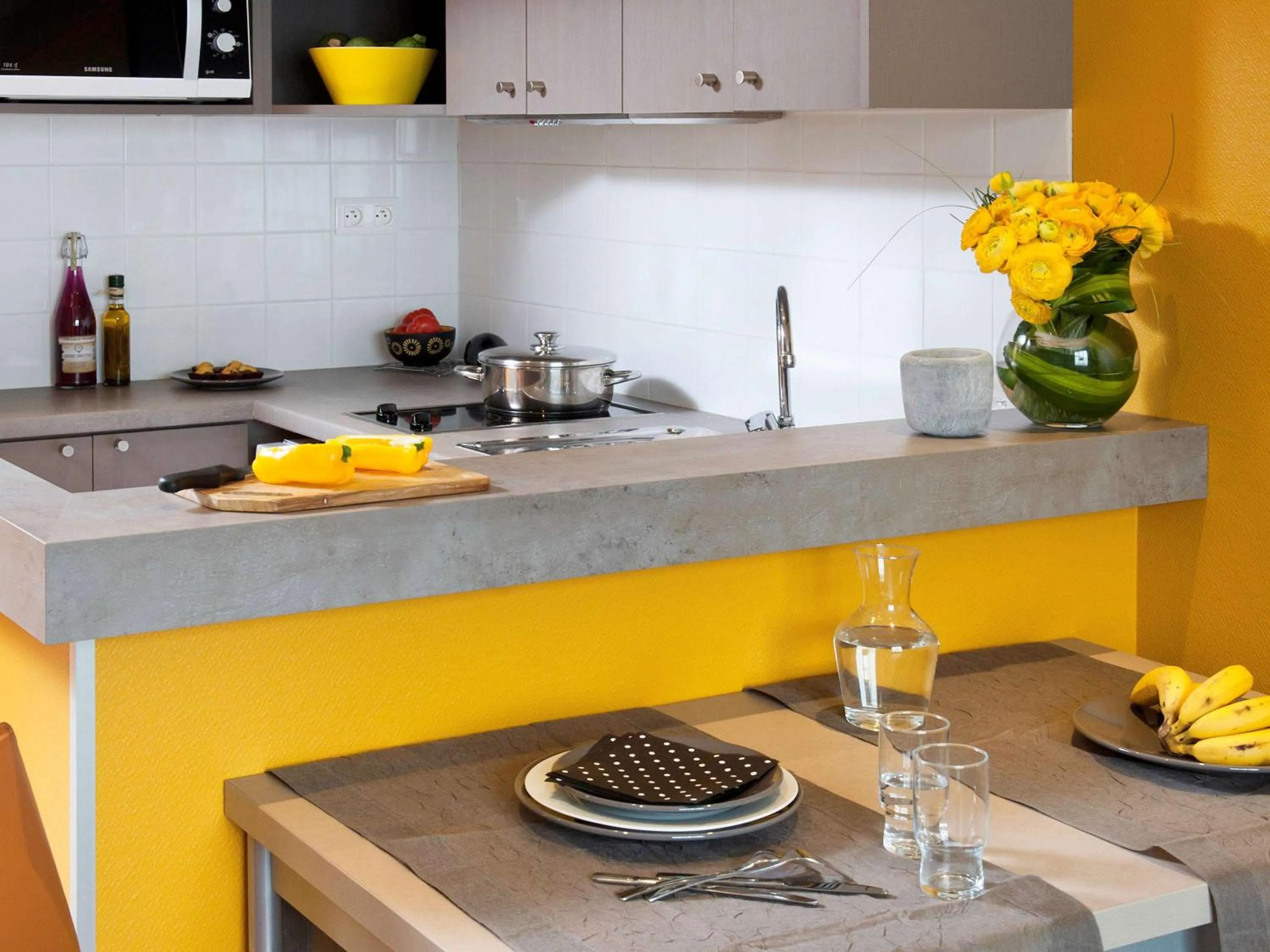 Photo of the whole room in Aparthotel Adagio Paris XV