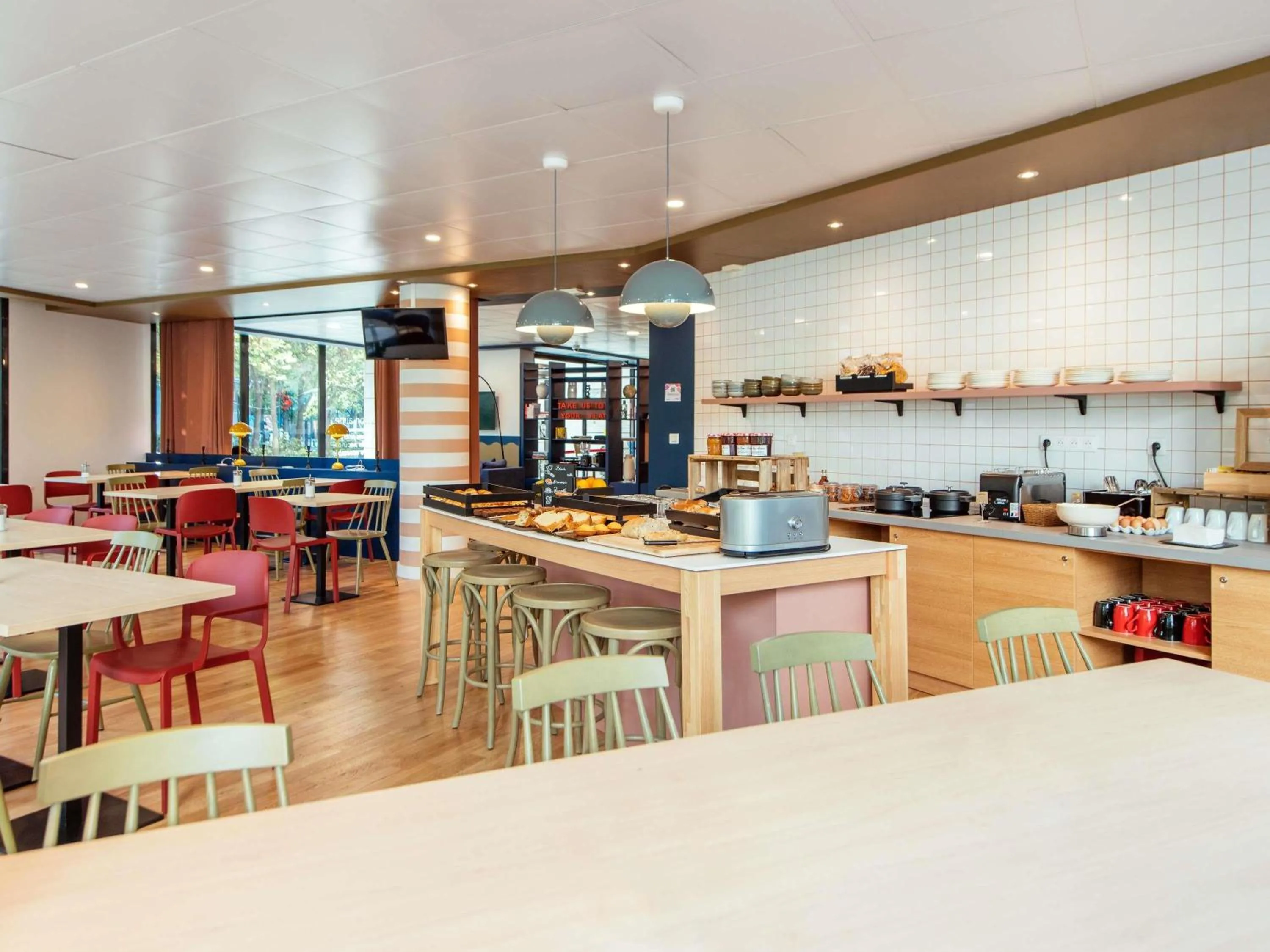 Breakfast in Aparthotel Adagio La Défense Le Parc