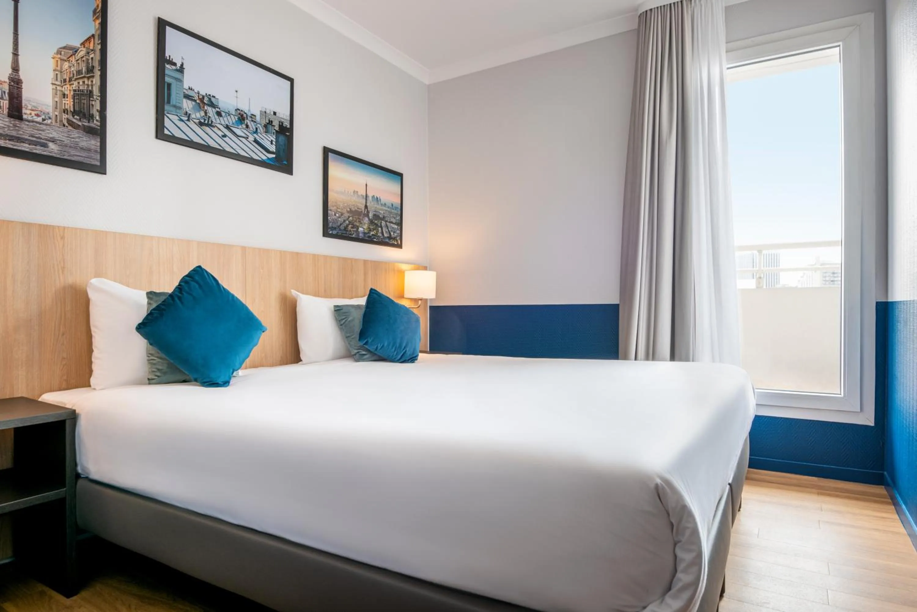 Bedroom, Bed in Aparthotel Adagio La Défense Kléber