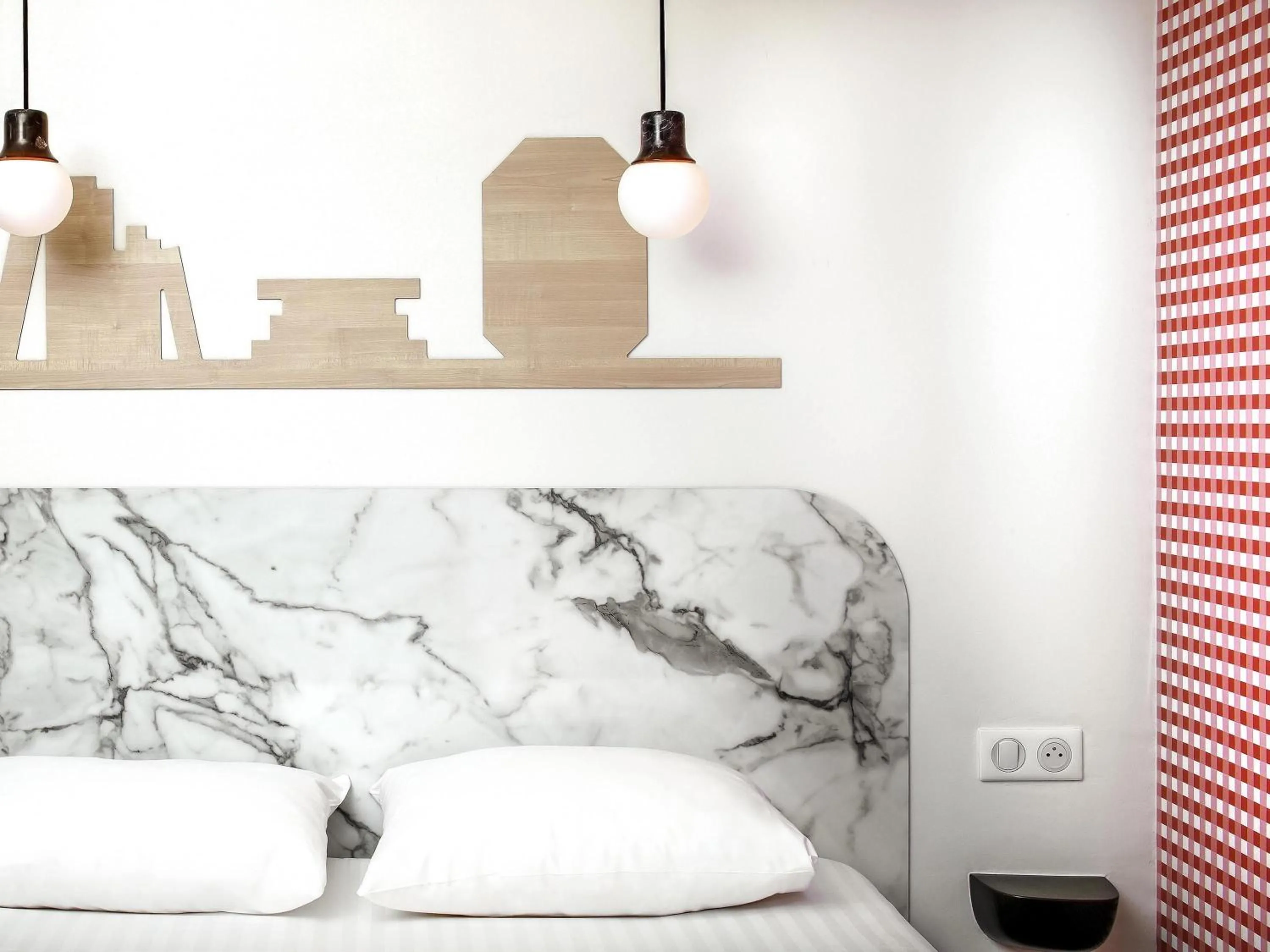 Bedroom in Hôtel ibis Styles Vichy Centre