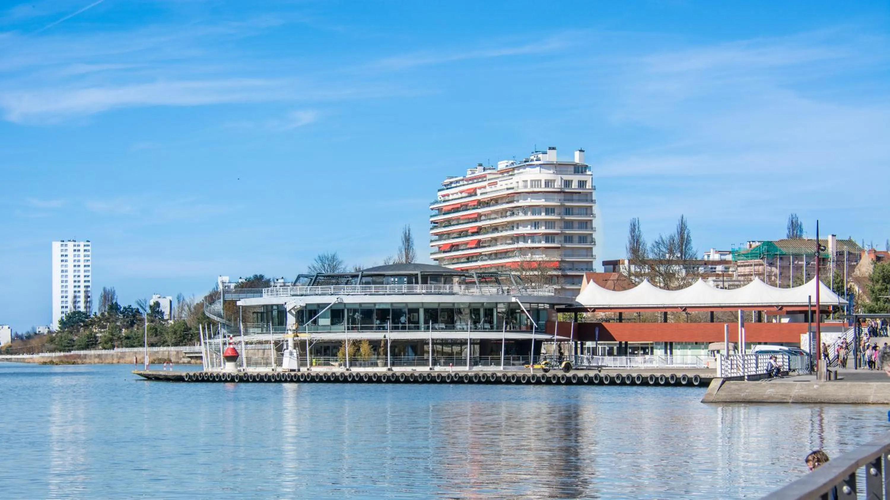 Nearby landmark in Hôtel ibis Styles Vichy Centre