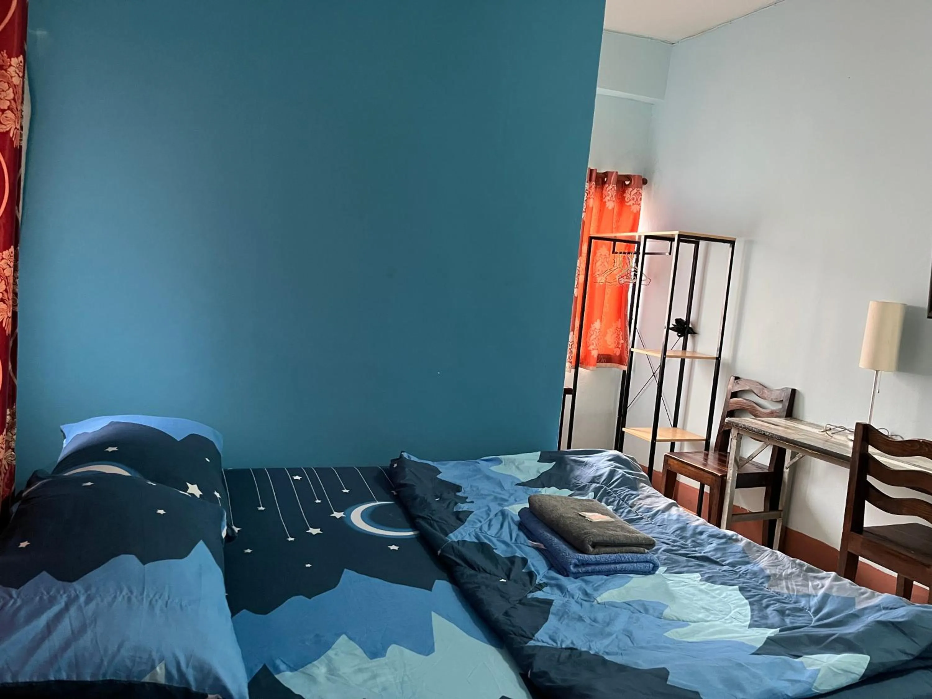 Small Double Room in Baan Picha 2