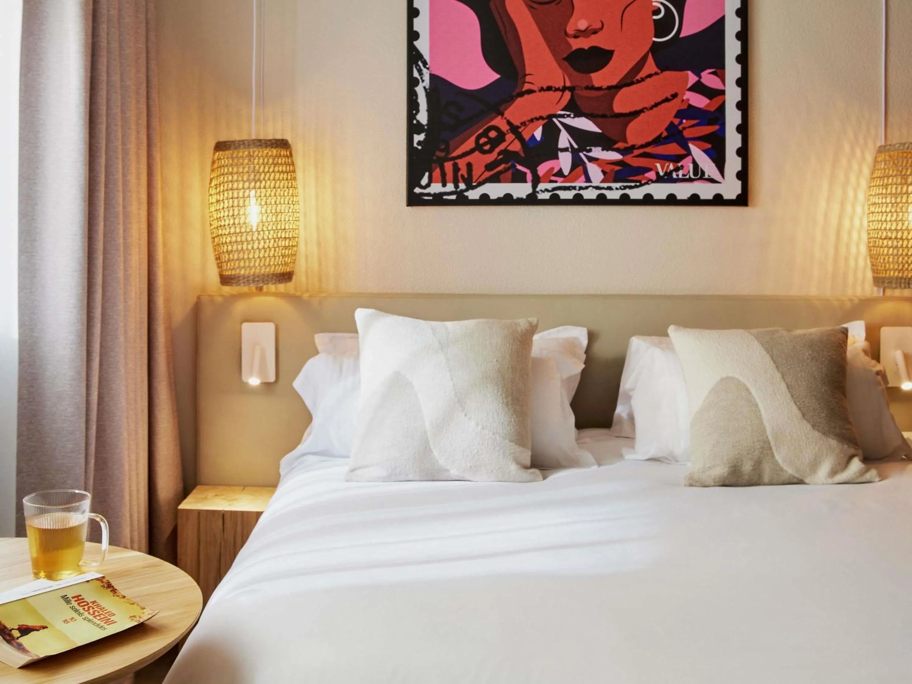 Bedroom, Bed in Mercure Saint Raphael Centre Plage