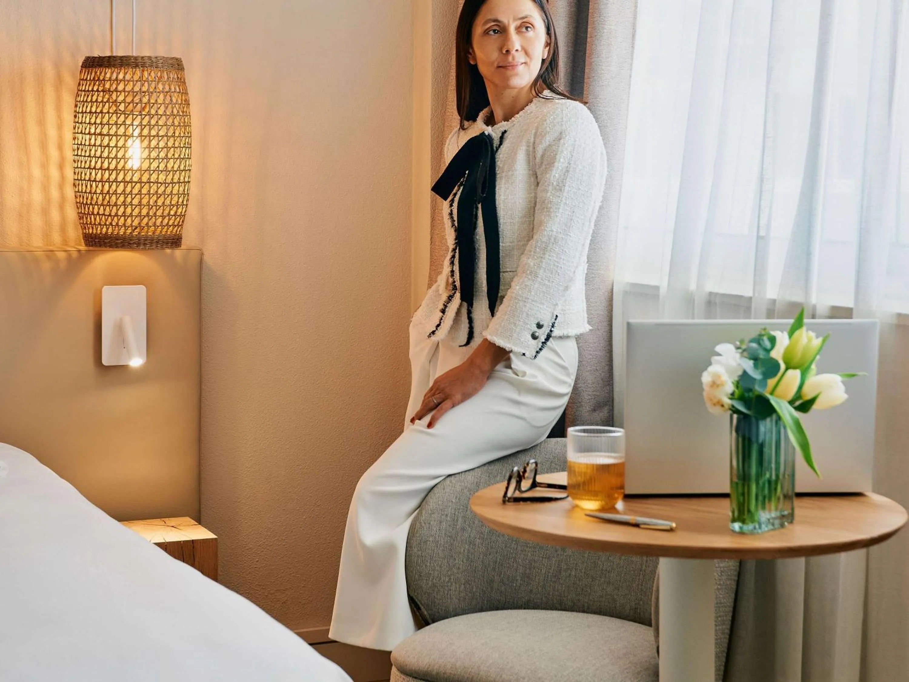 Bedroom, Bed in Hotel Continental Saint Raphael