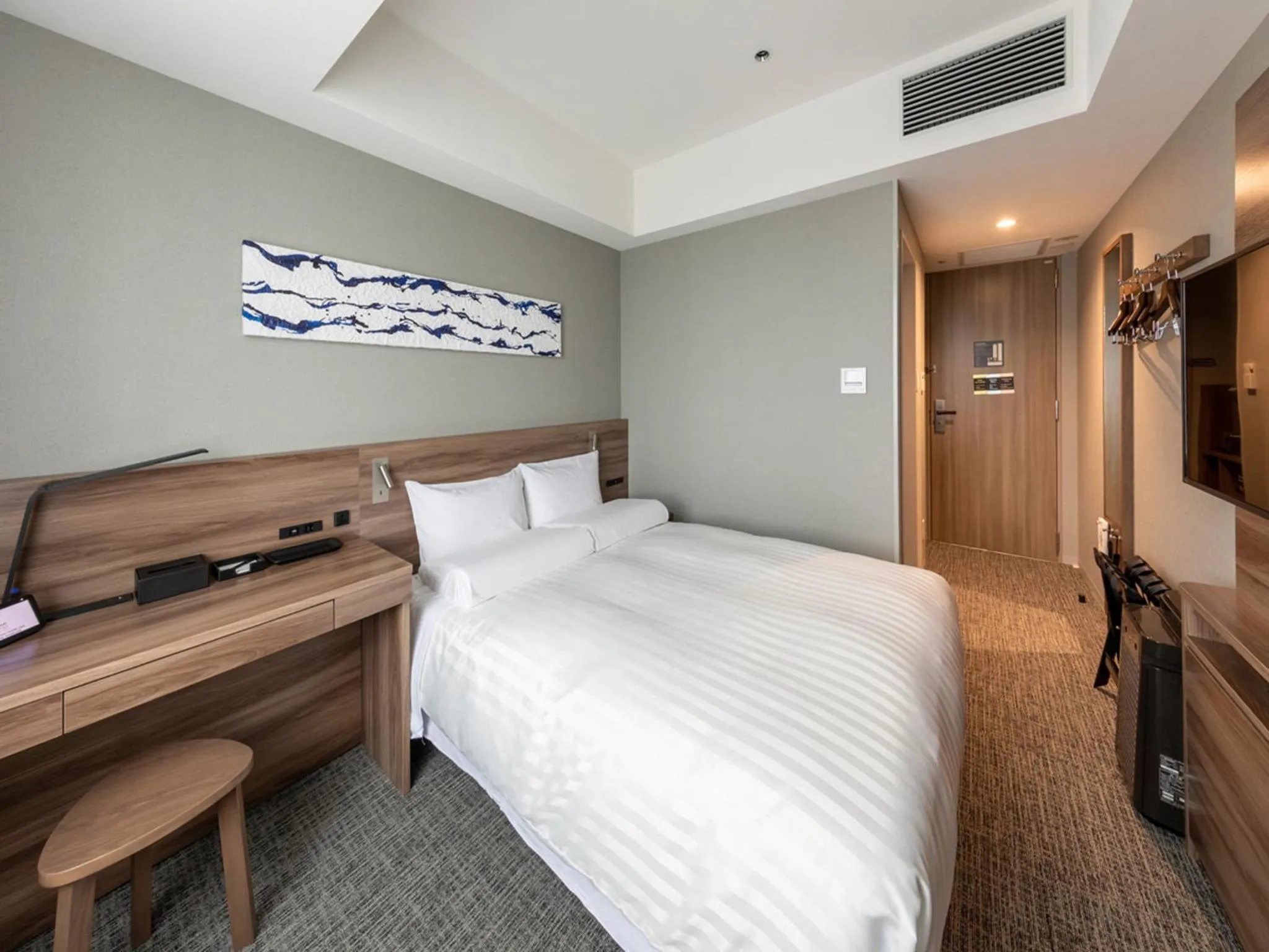 Photo of the whole room, Bed in Far East Village Hotel Tokyo Ariake