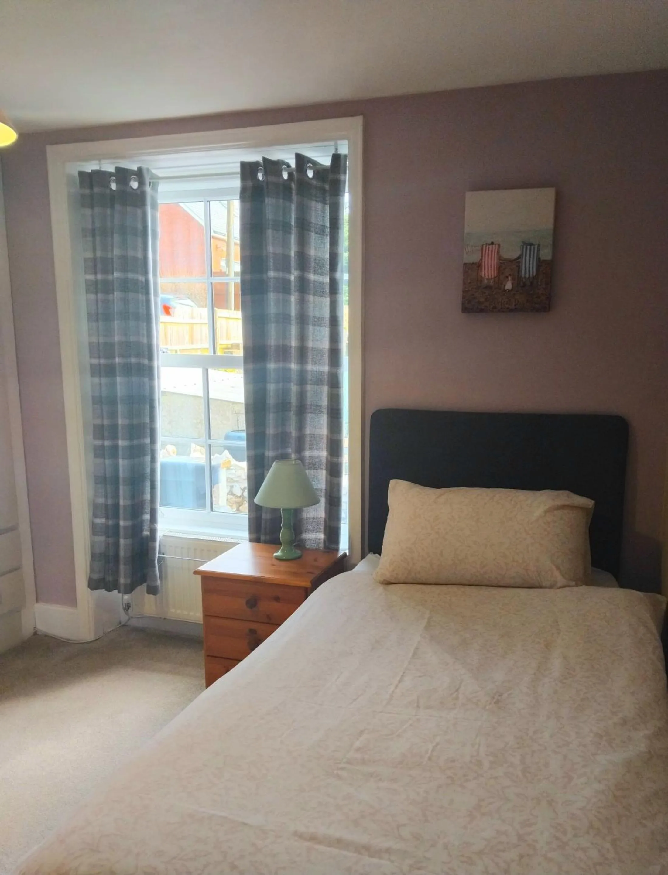 Bedroom, Bed in The Countryman Hotel