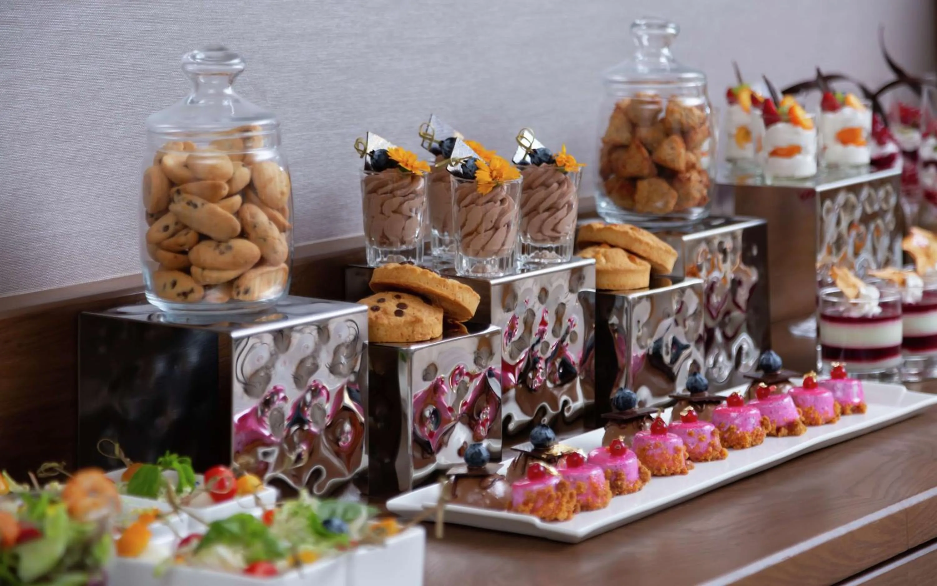 Dining area in DoubleTree by Hilton Almaty