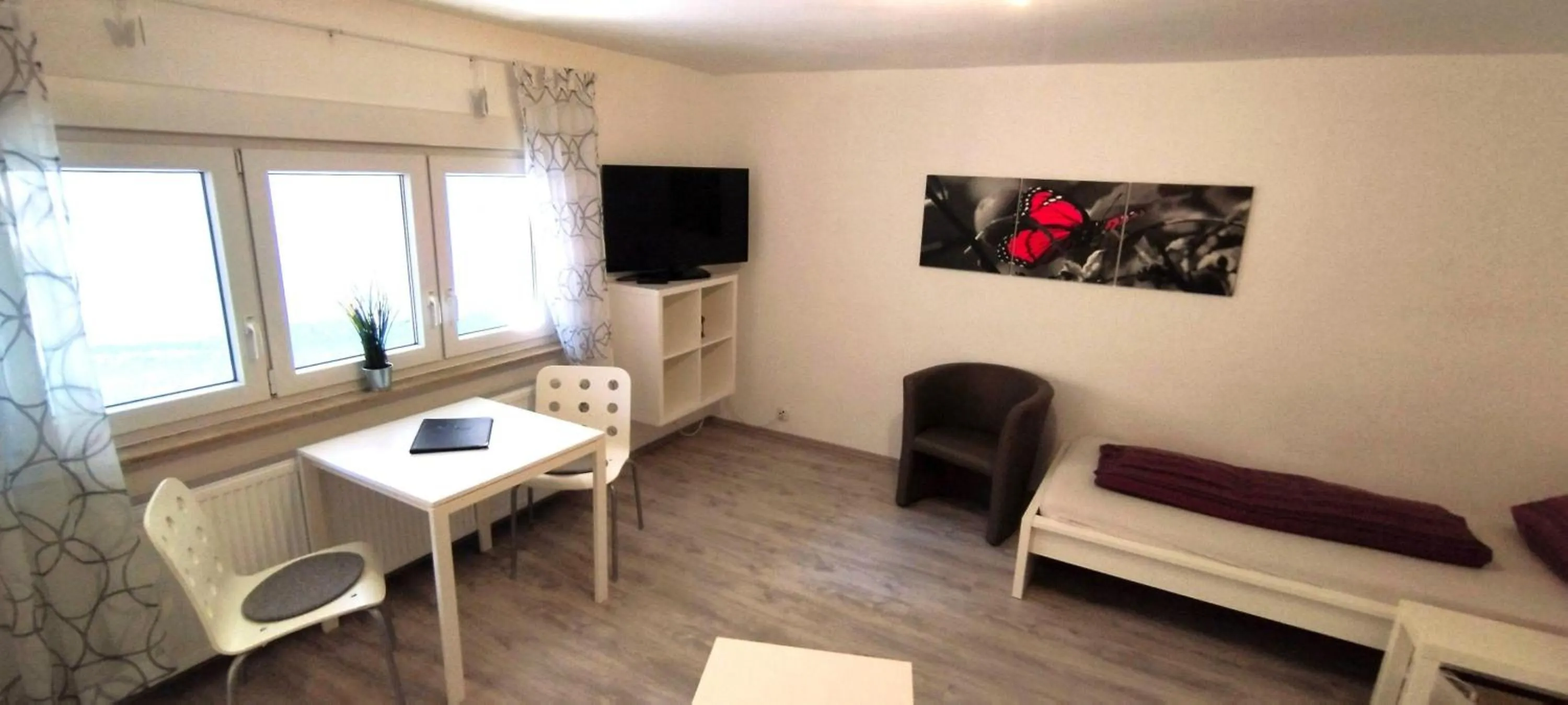 Unterkunft4You-Ferienhaus-Zum-Burgfried