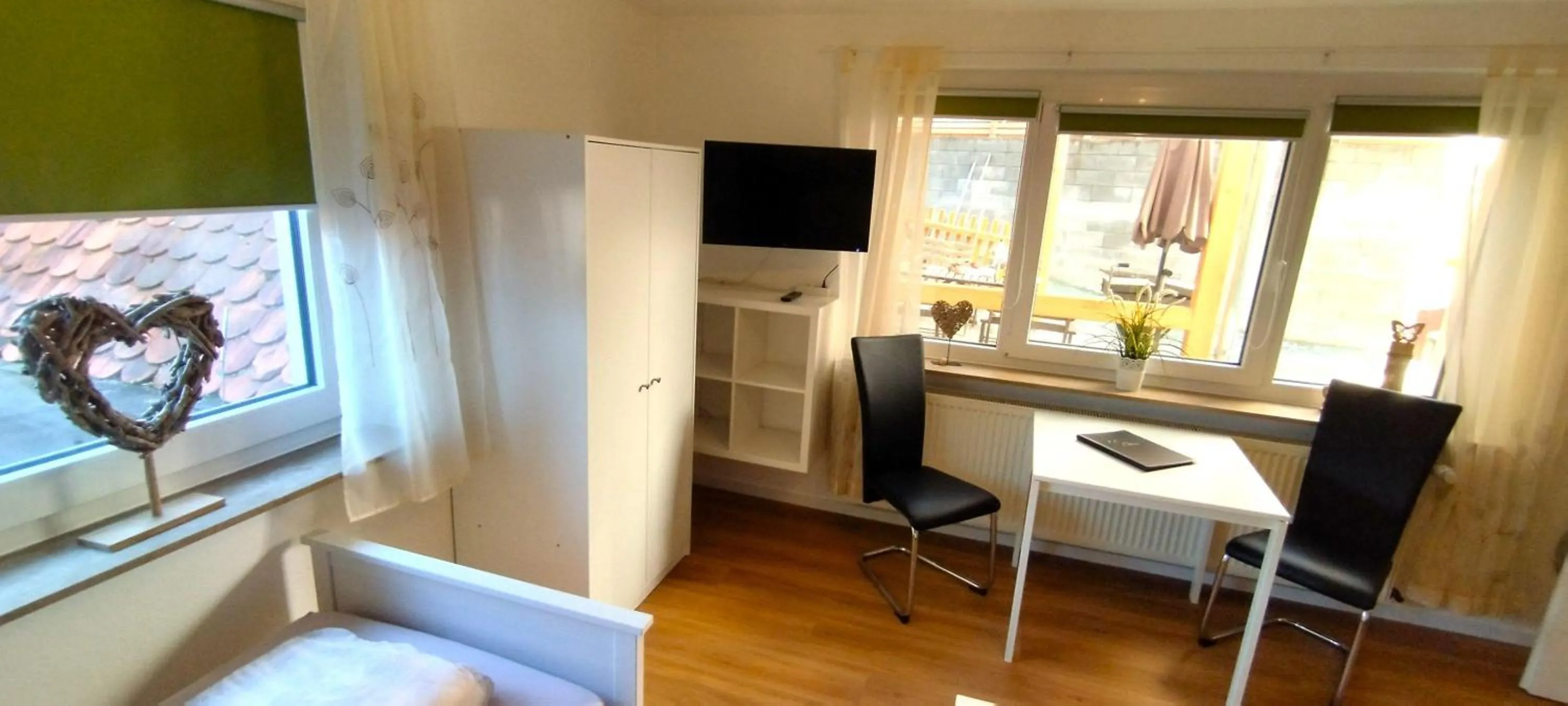 Unterkunft4You-Ferienhaus-Zum-Burgfried