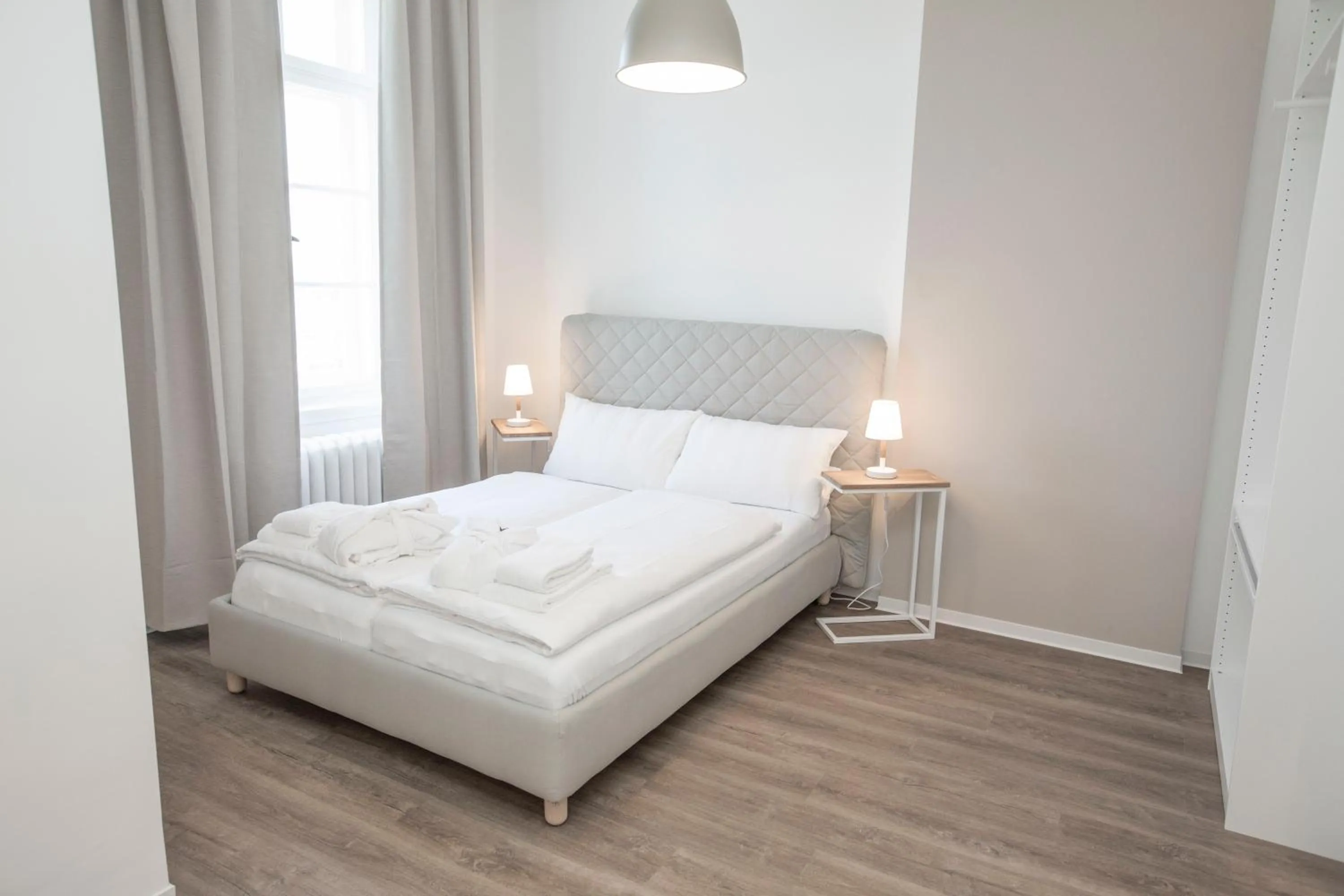 Photo of the whole room, Bed in Boardinghouse Flensburg - by Zimmer FREI! Holidays