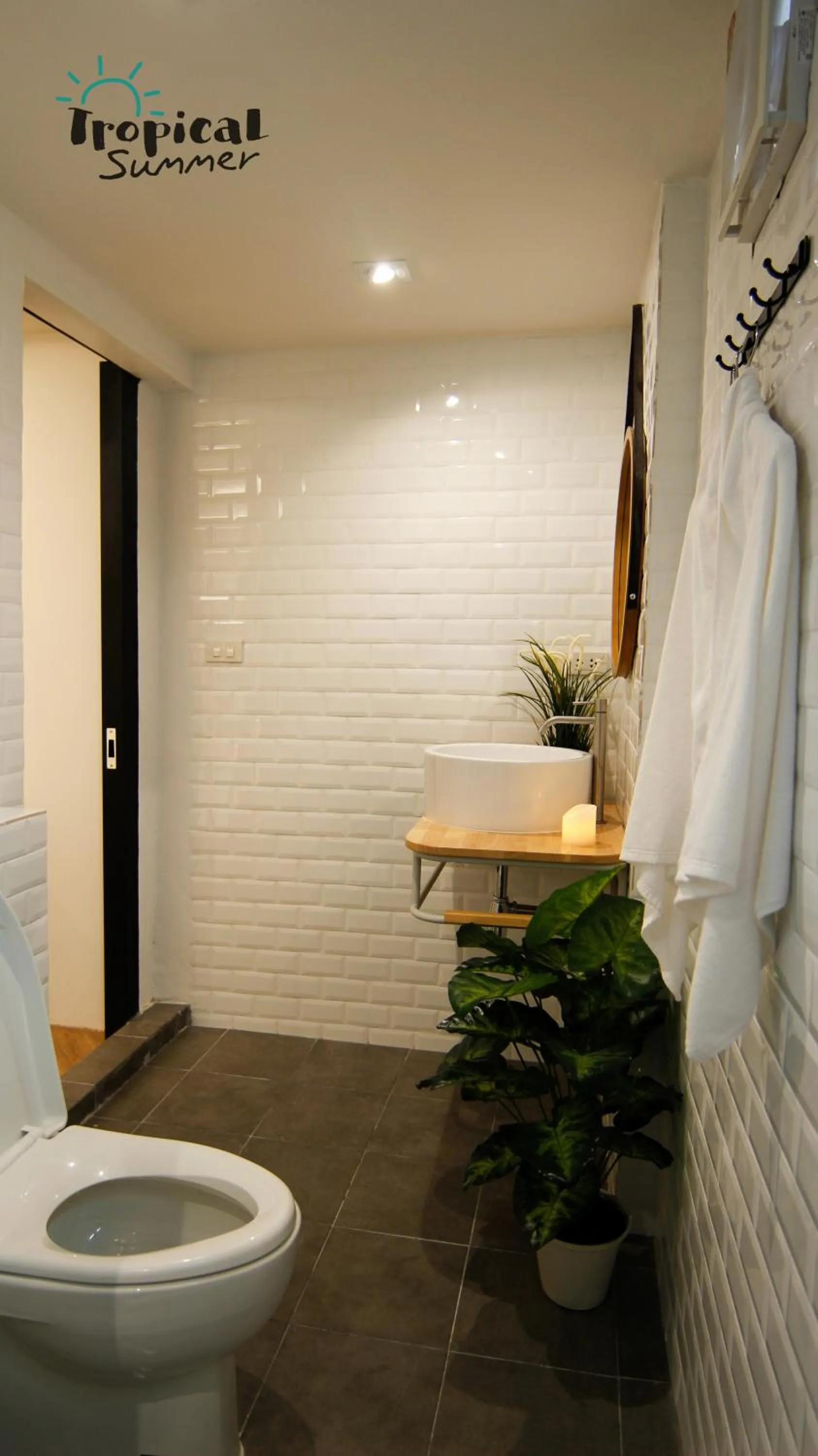 Bathroom in Tropical Summer Hostel