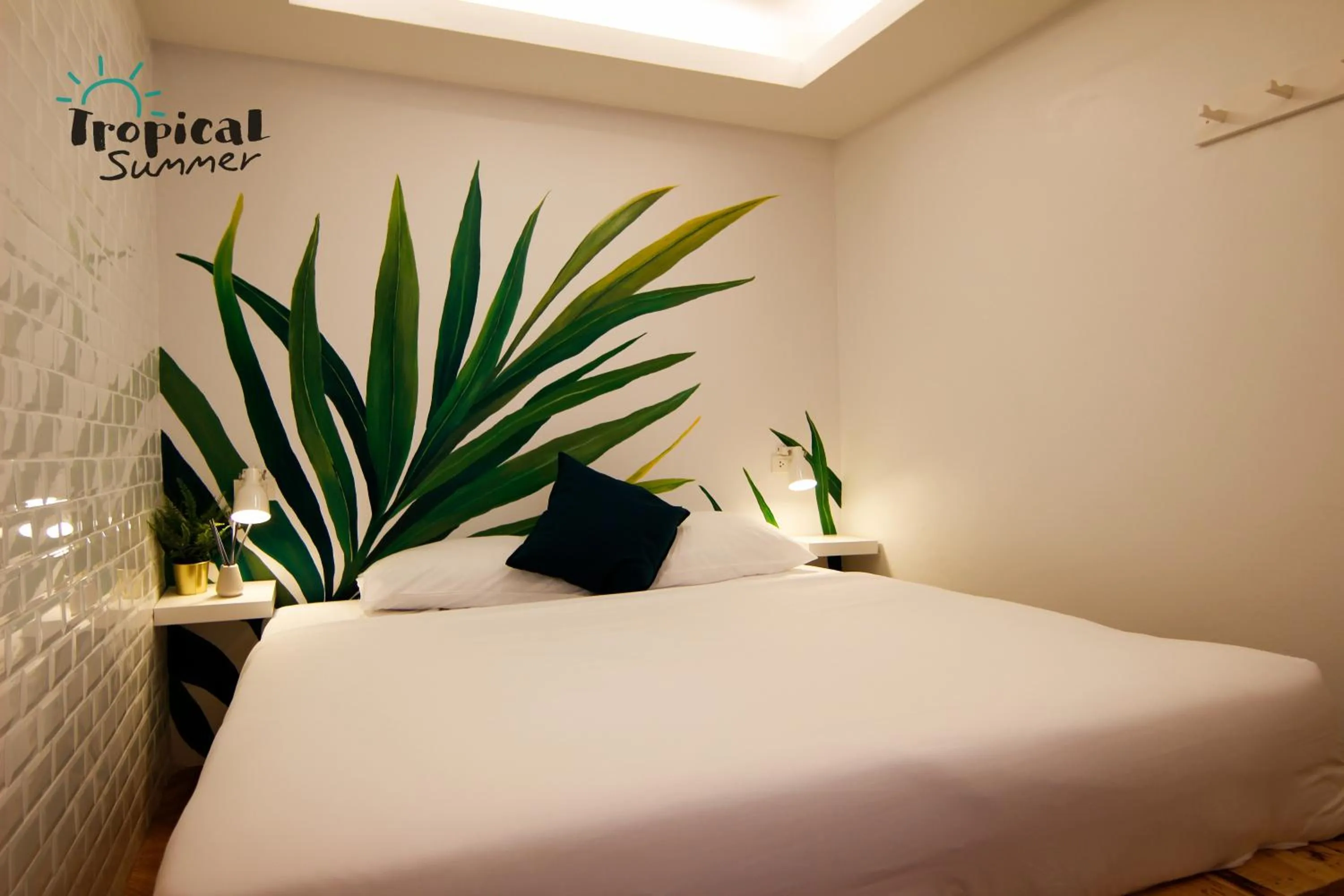 Bed in Tropical Summer Hostel