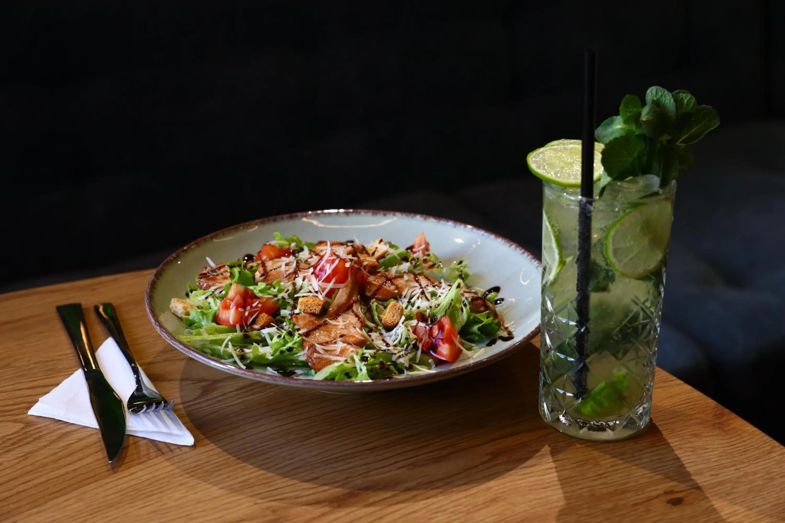 Restaurant/places to eat in Graphica Tbilisi Hotel