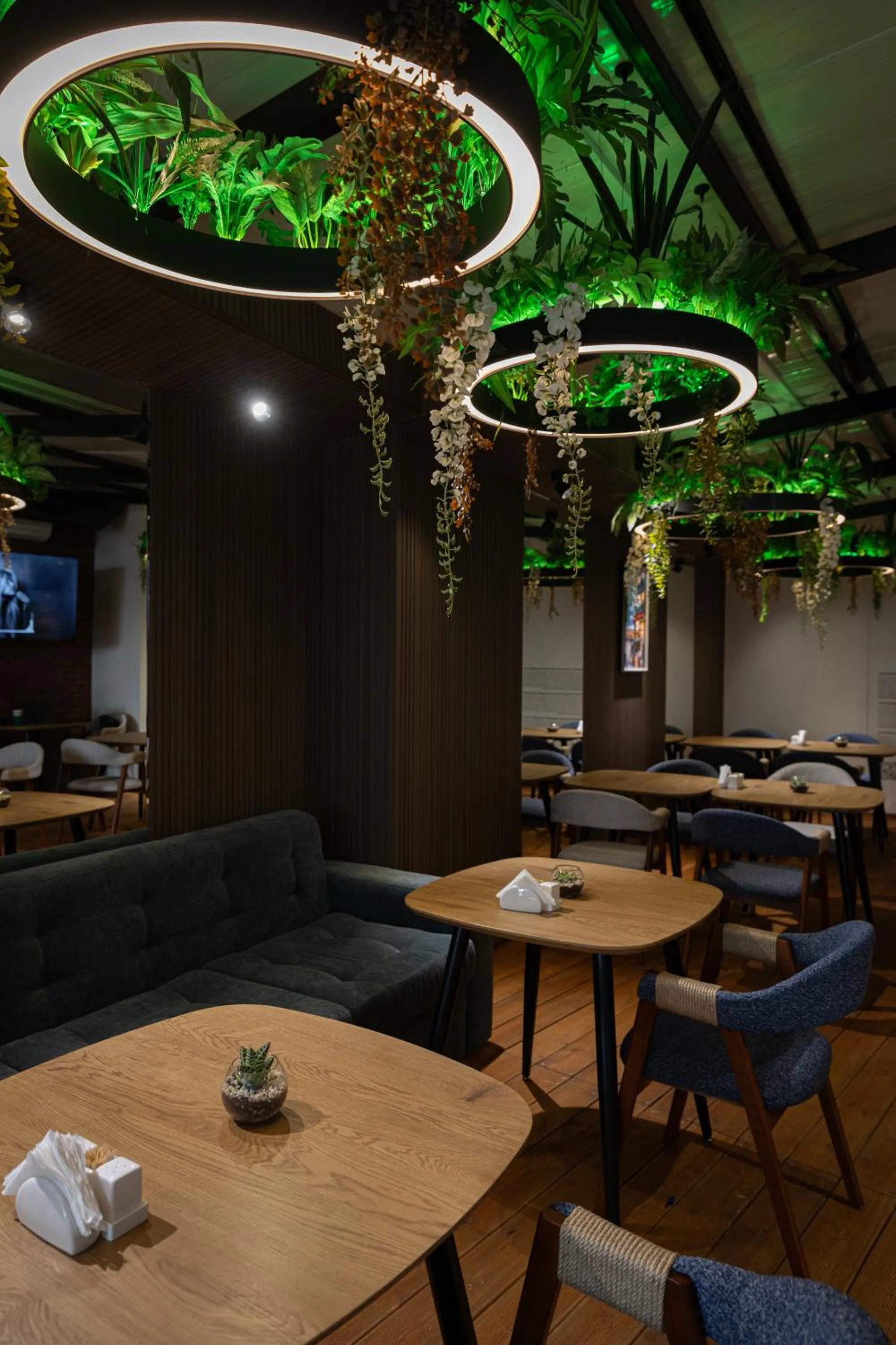 Restaurant/places to eat in Graphica Tbilisi Hotel
