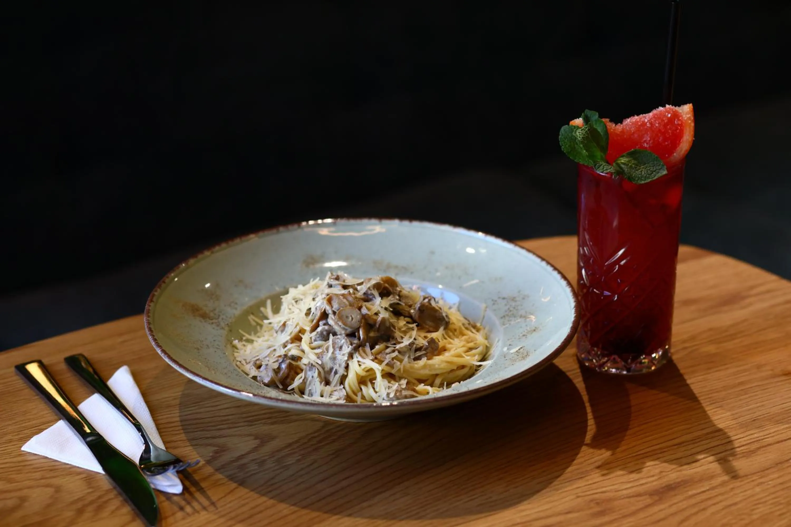 Food and drinks in Graphica Tbilisi Hotel