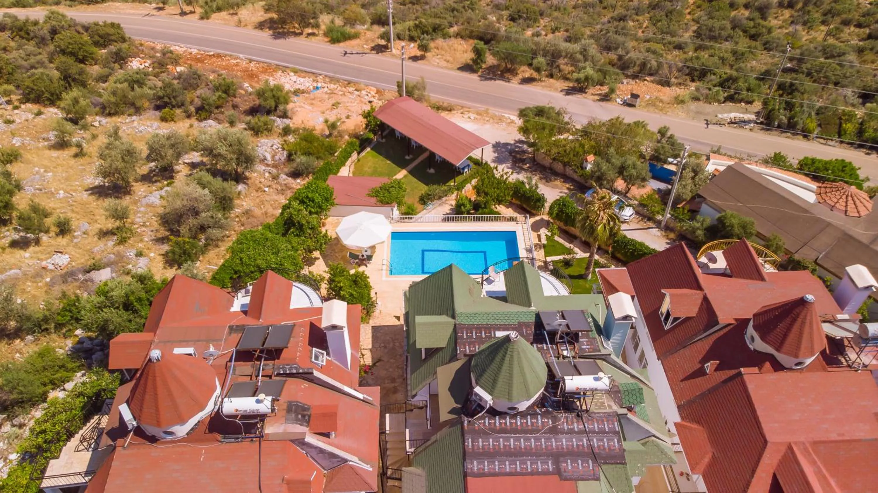 Property building in 3 House Apart