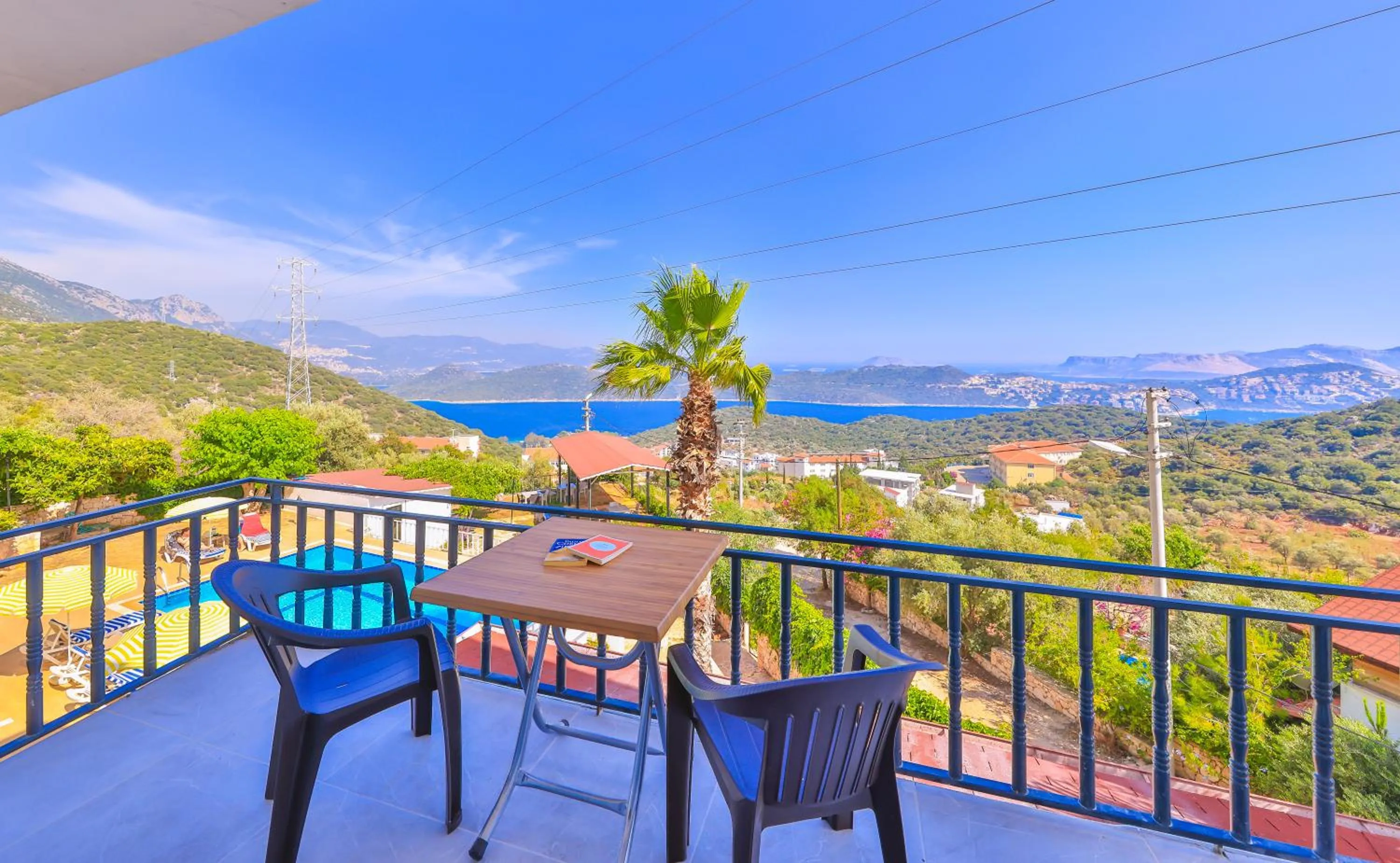 Balcony/Terrace in 3 House Apart