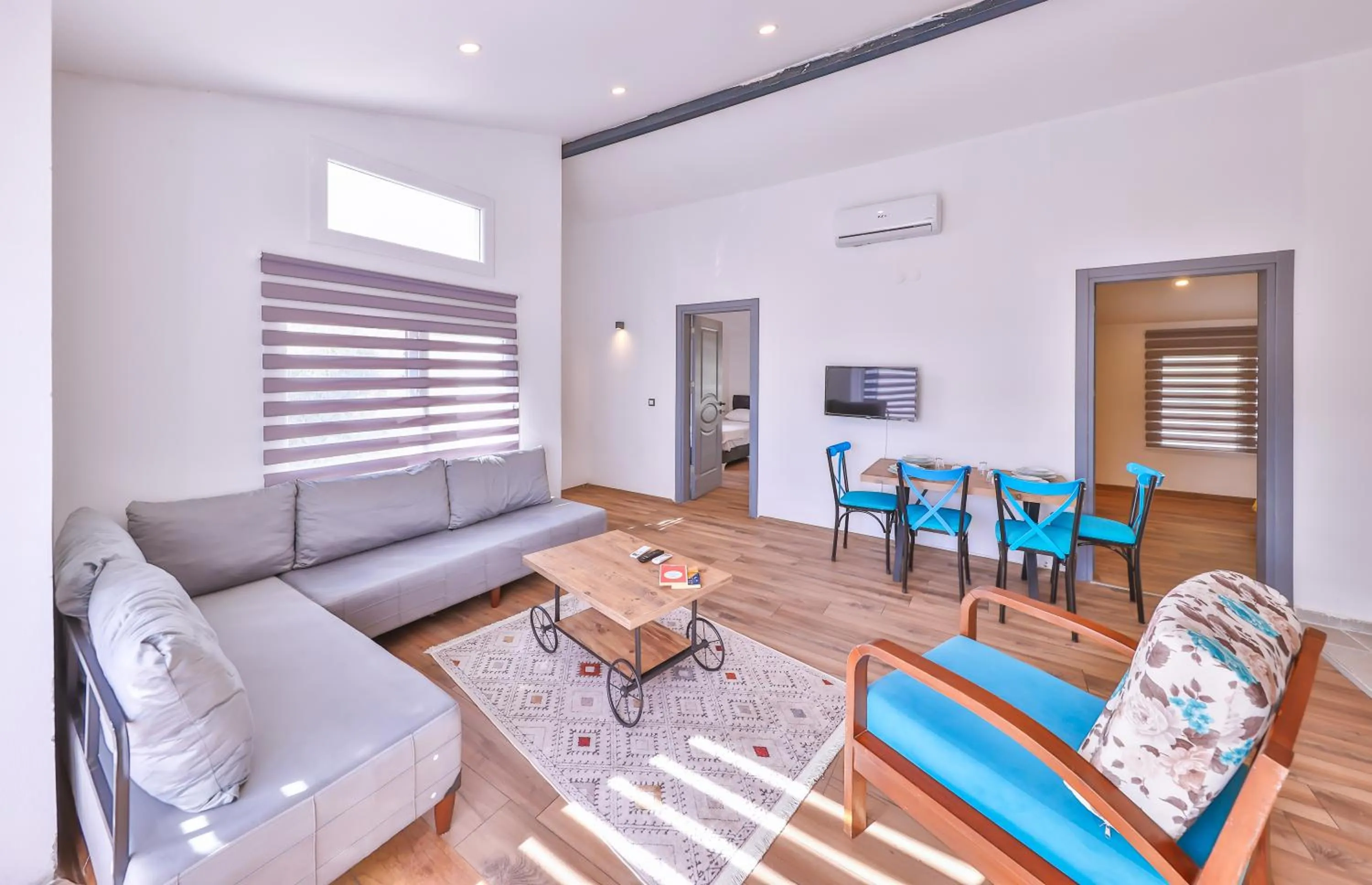 Seating area in 3 House Apart