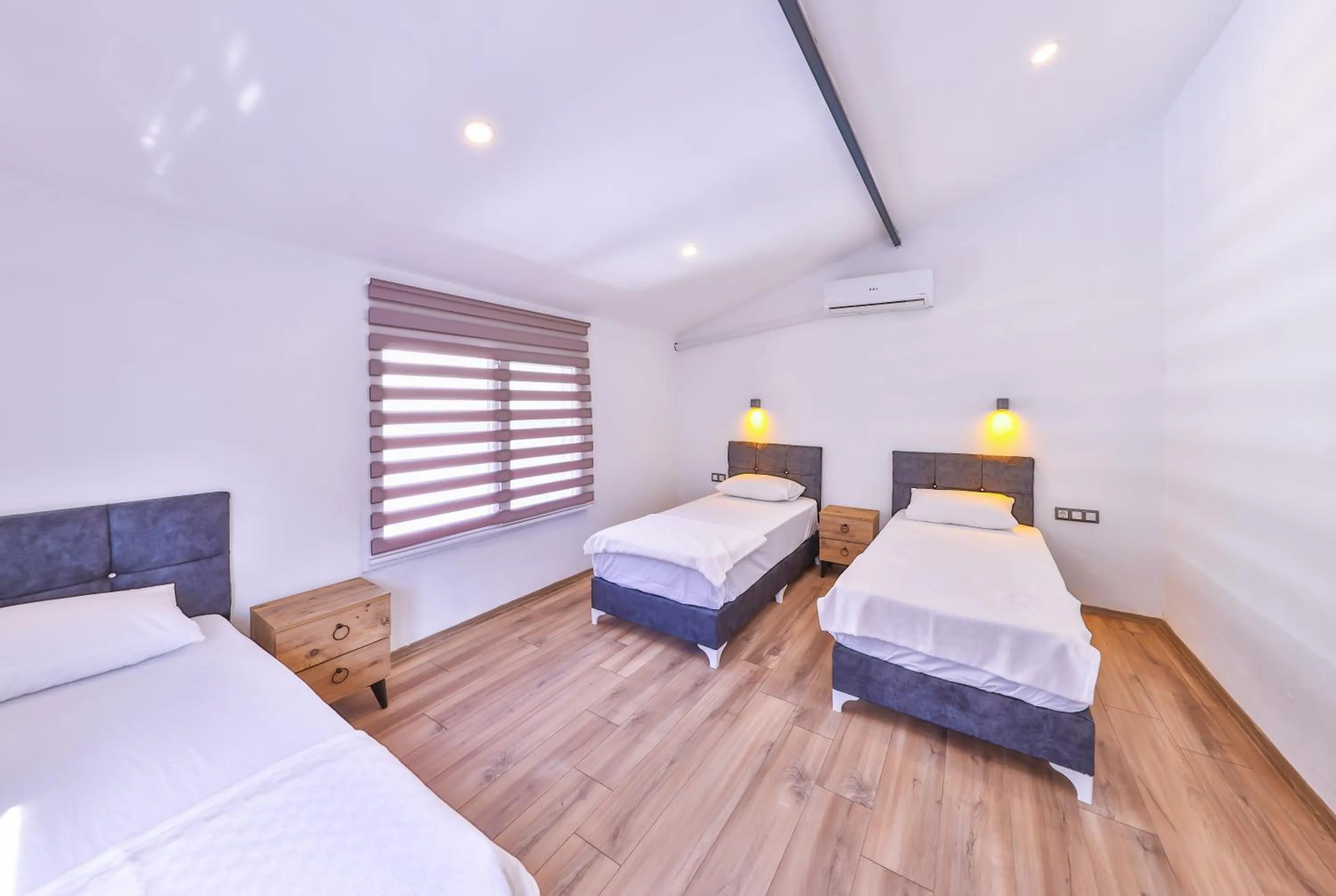 Bedroom, Bed in 3 House Apart